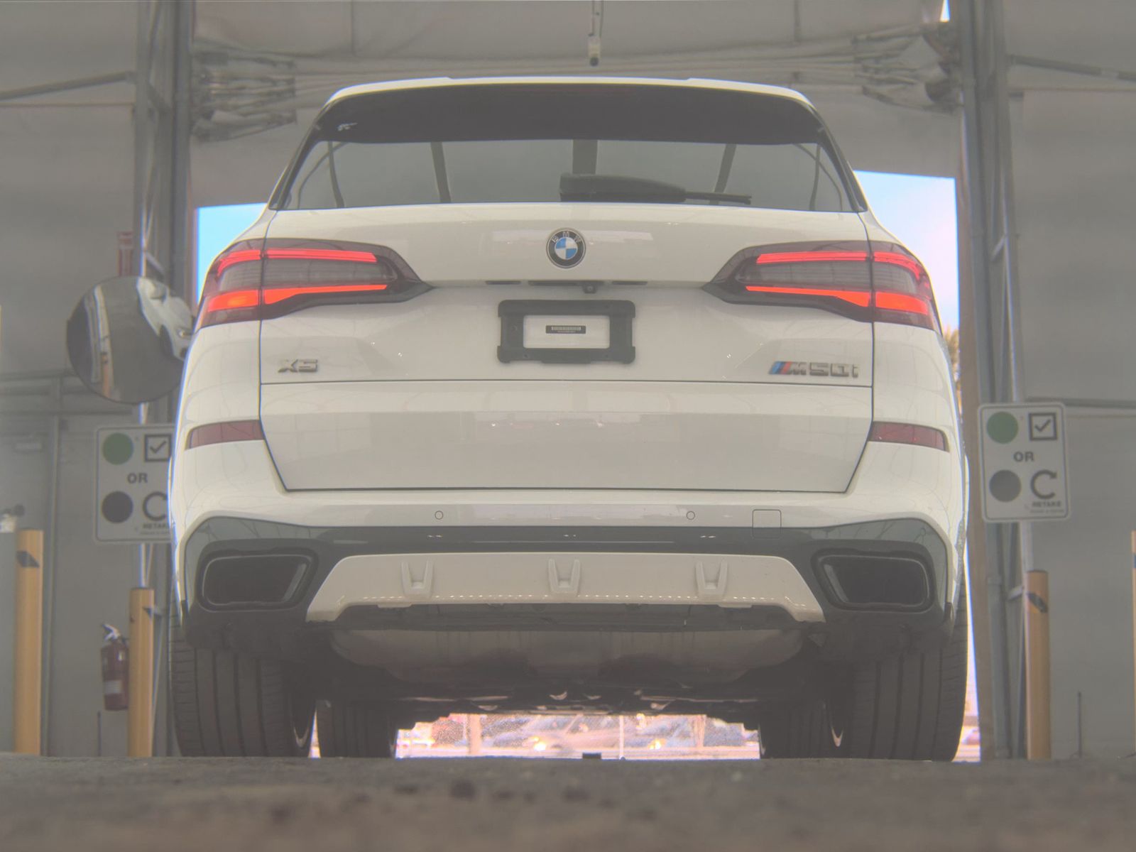 2021 BMW X5 M50i AWD