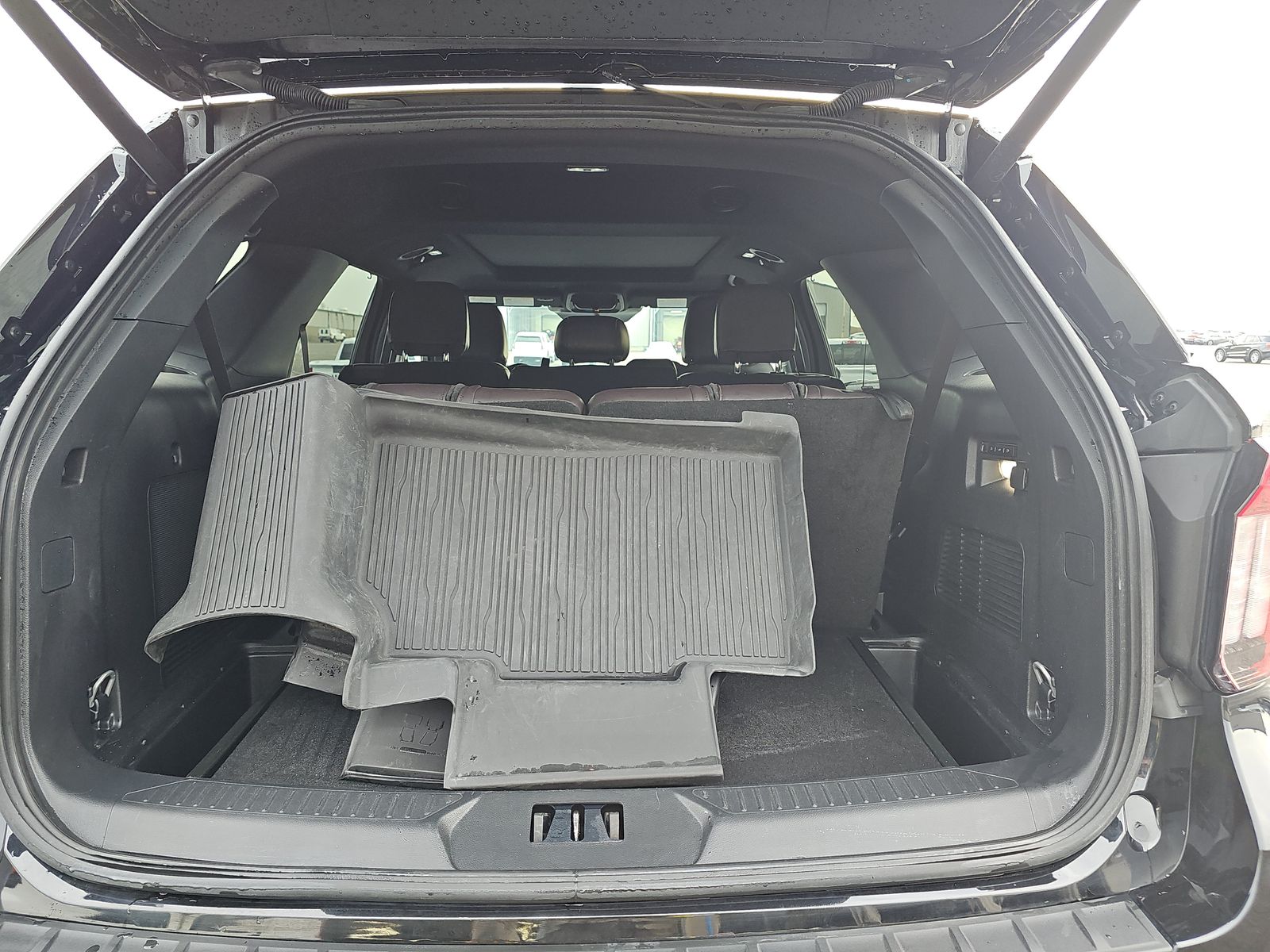 2025 Ford Explorer Platinum AWD