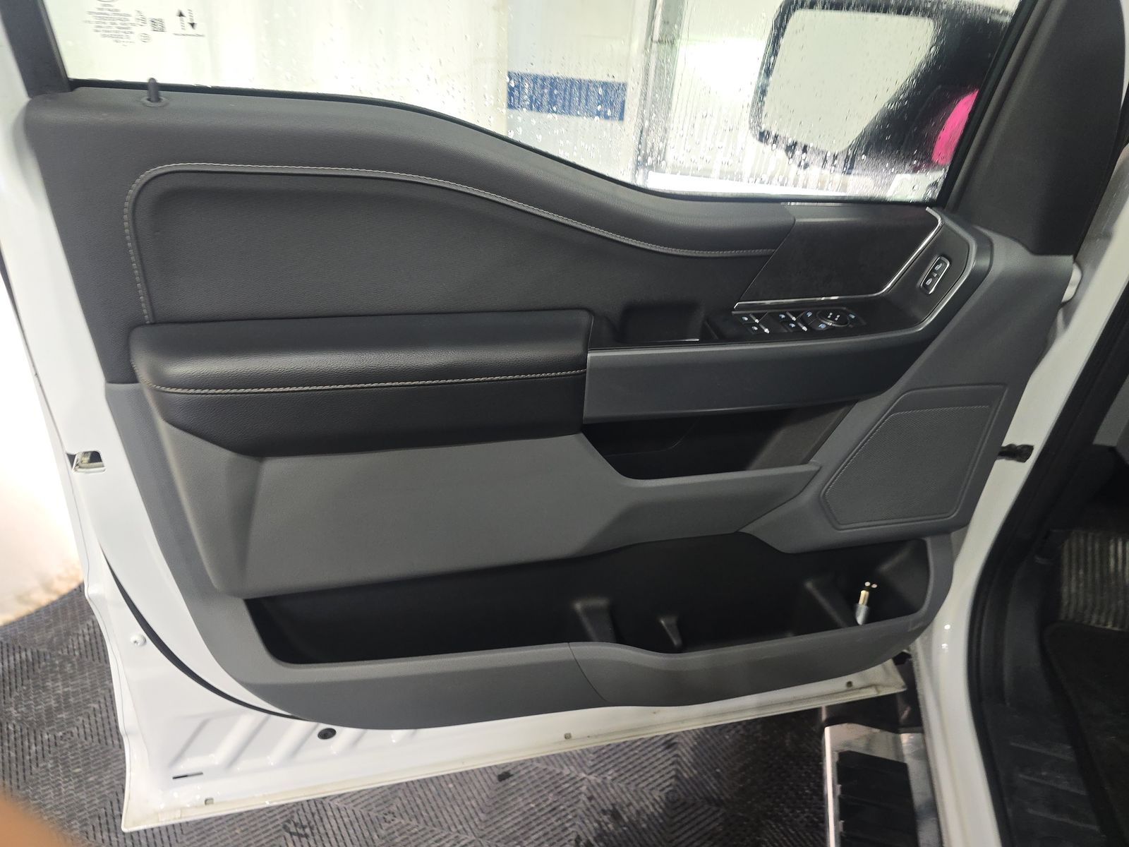 2024 Ford F-150 XLT AWD