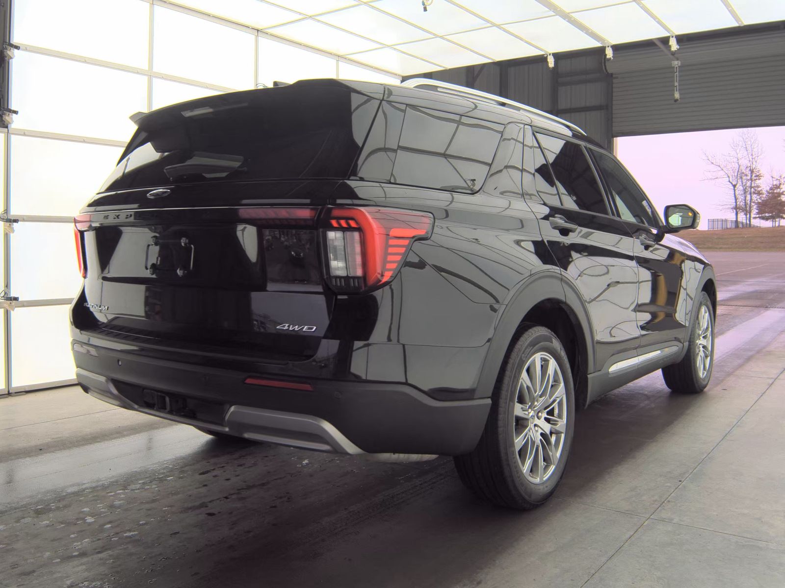 2025 Ford Explorer Platinum AWD