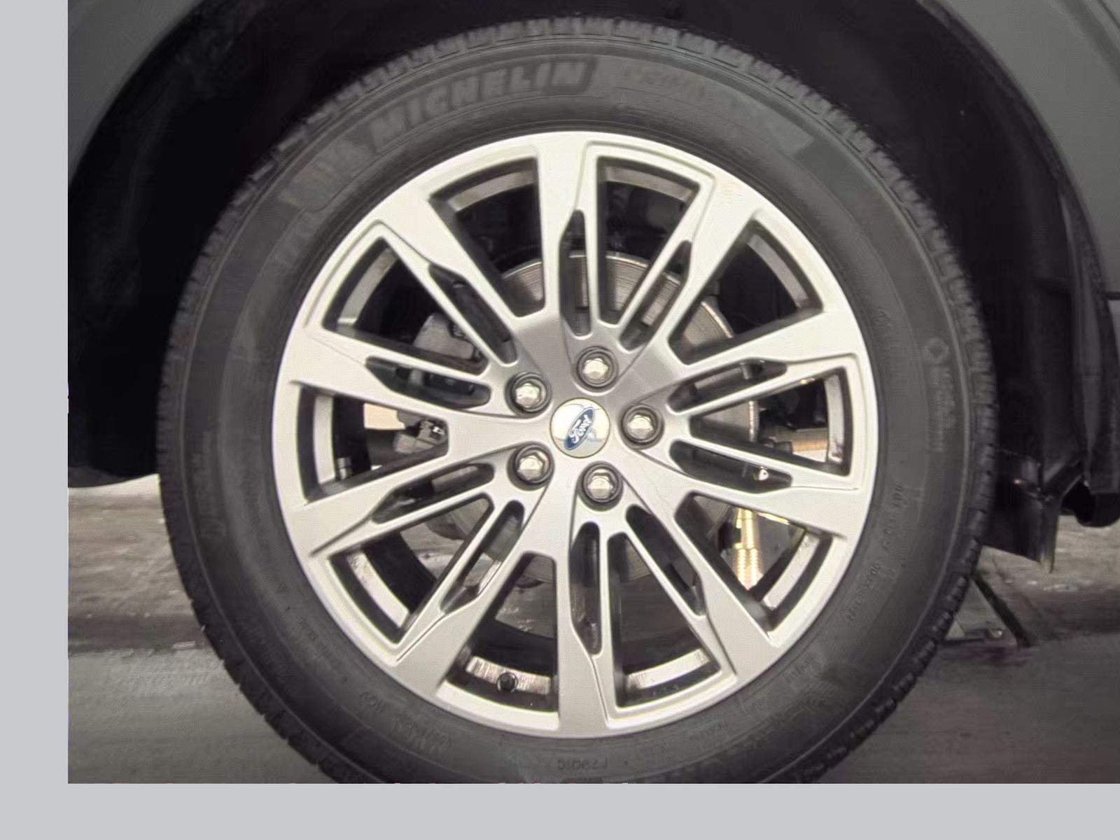 2025 Ford Explorer Platinum AWD