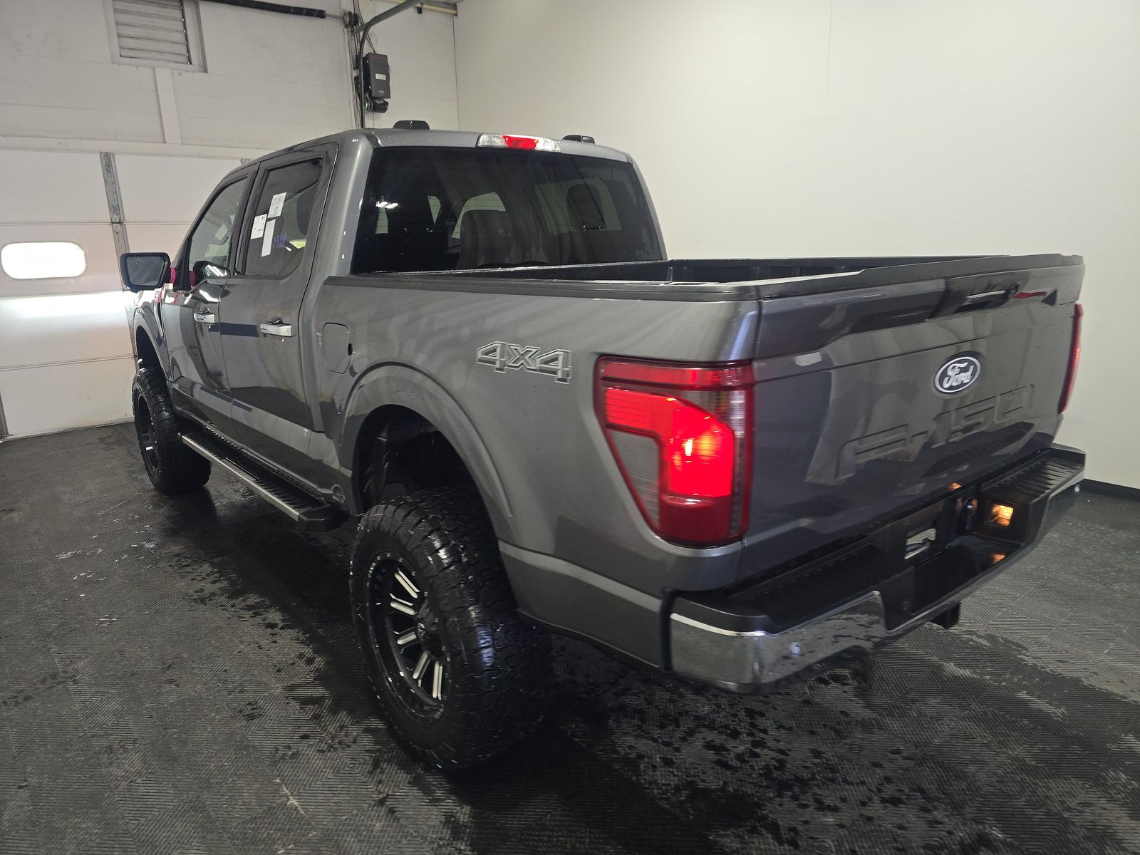 2024 Ford F-150 XLT AWD