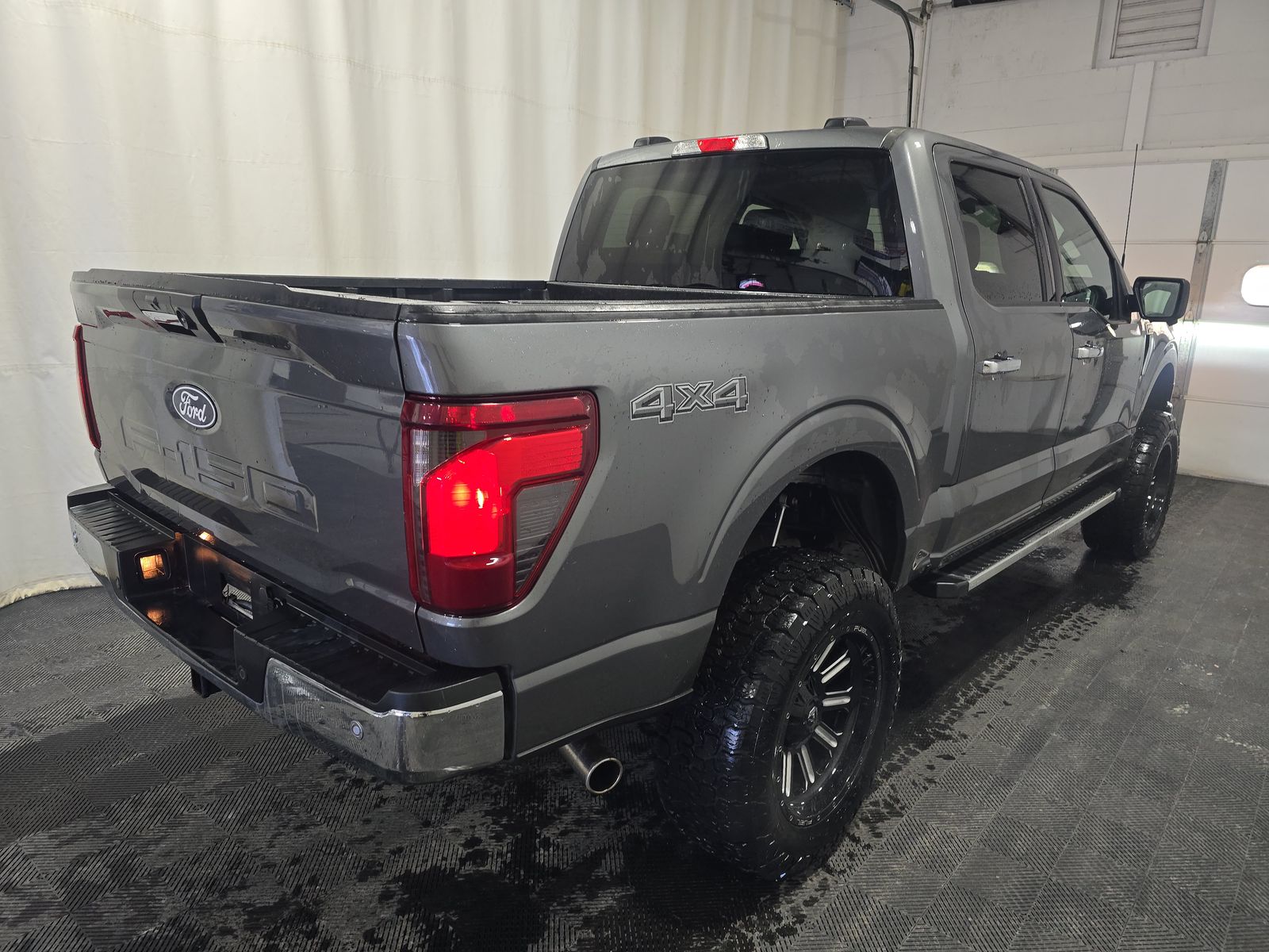 2024 Ford F-150 XLT AWD