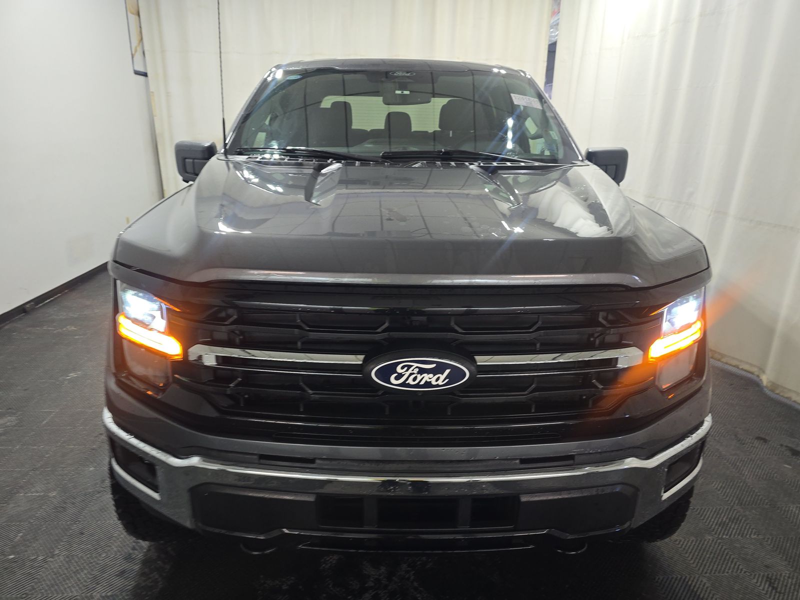 2024 Ford F-150 XLT AWD