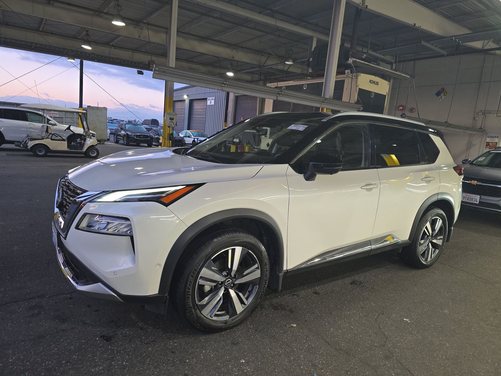 2023 Nissan Rogue Platinum FWD