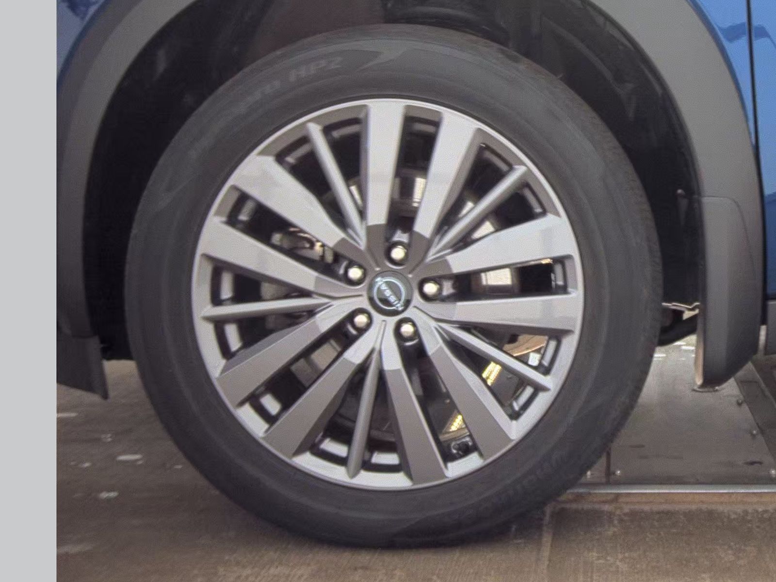 2023 Nissan Pathfinder SL AWD