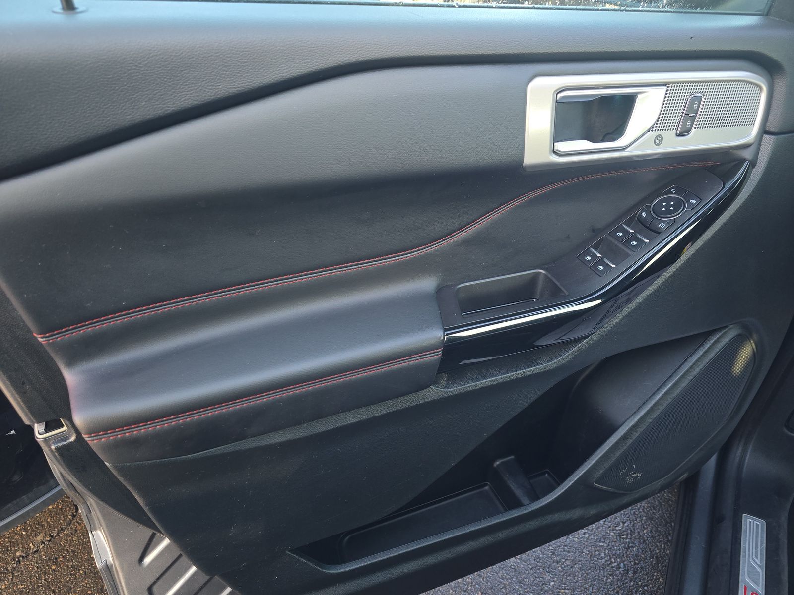 2024 Ford Explorer ST-Line AWD