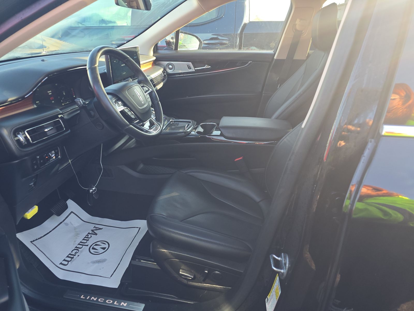 2023 Lincoln Nautilus Reserve AWD