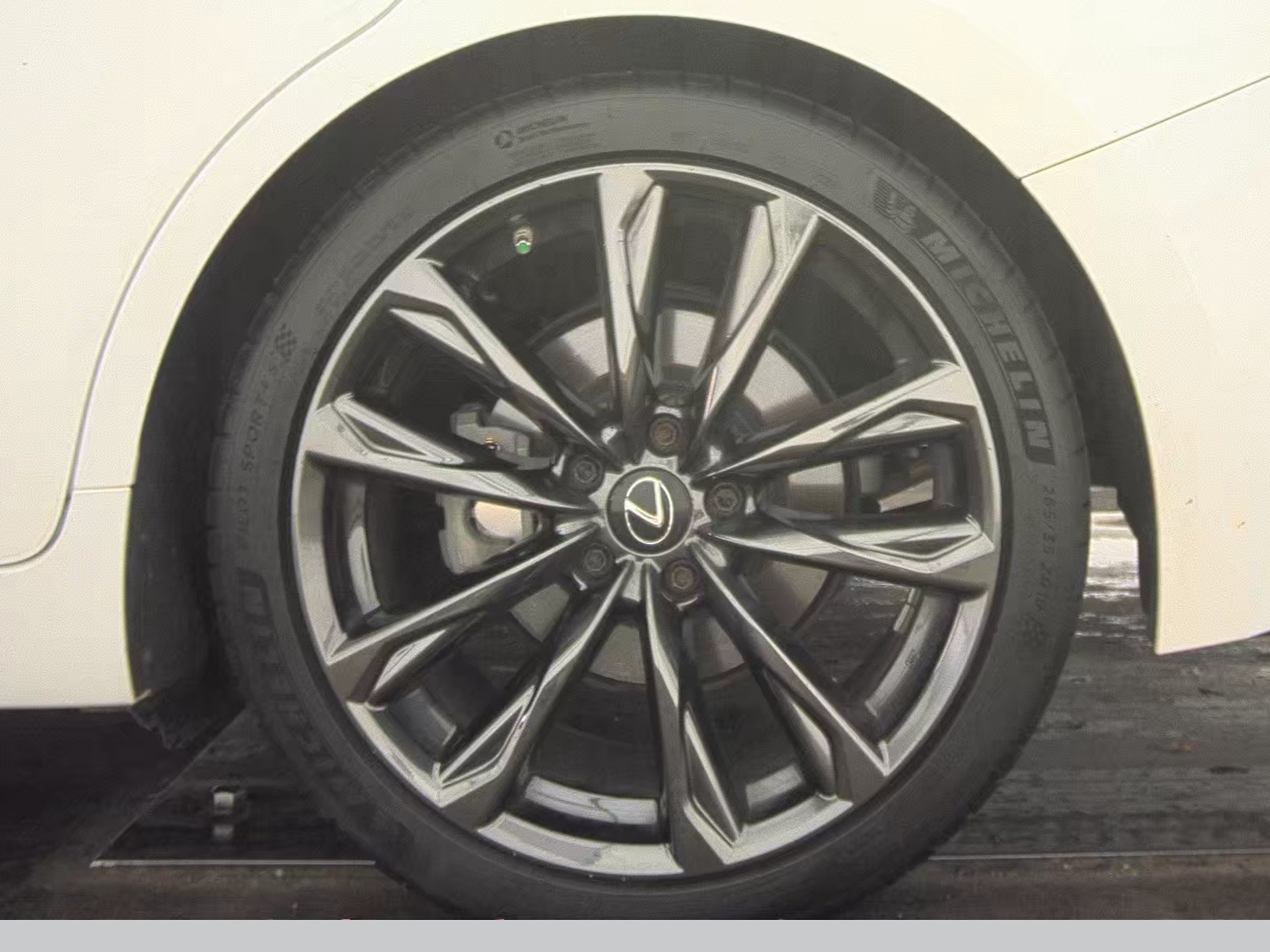 2022 Lexus IS IS 350 F SPORT RWD