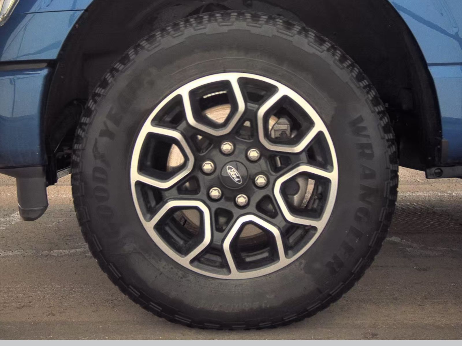 2023 Ford F-150 XLT AWD