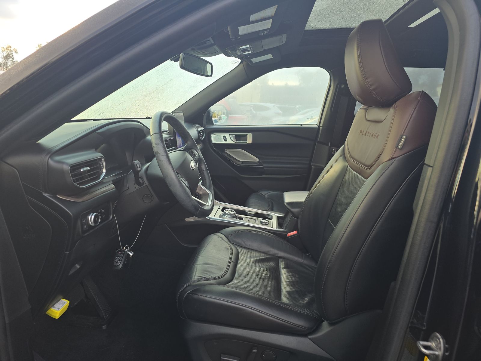 2023 Ford Explorer Hybrid Platinum AWD