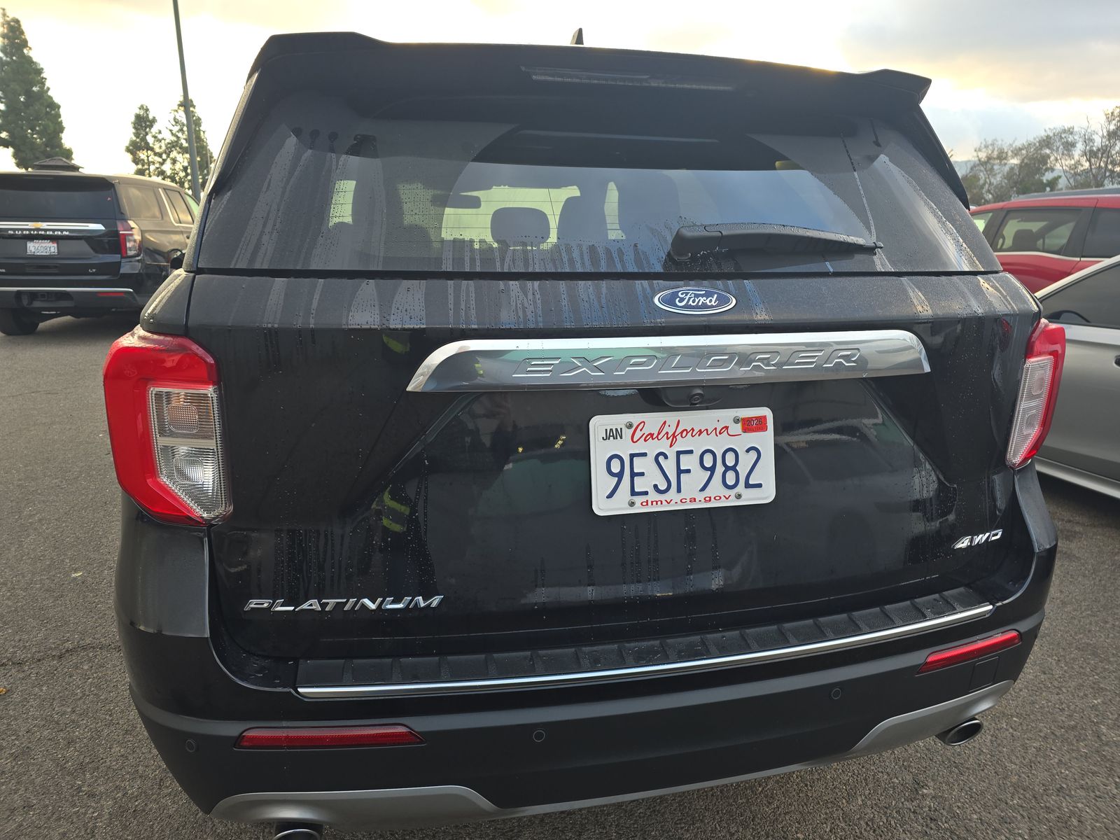 2023 Ford Explorer Hybrid Platinum AWD