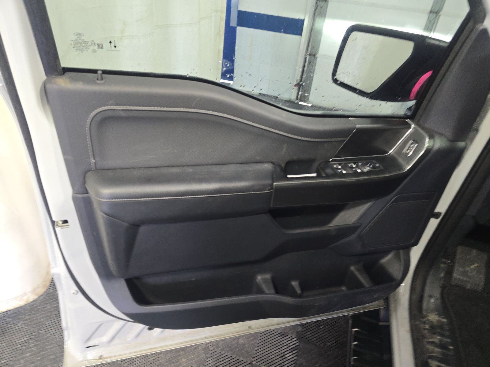 2023 Ford F-150 Hybrid XLT AWD