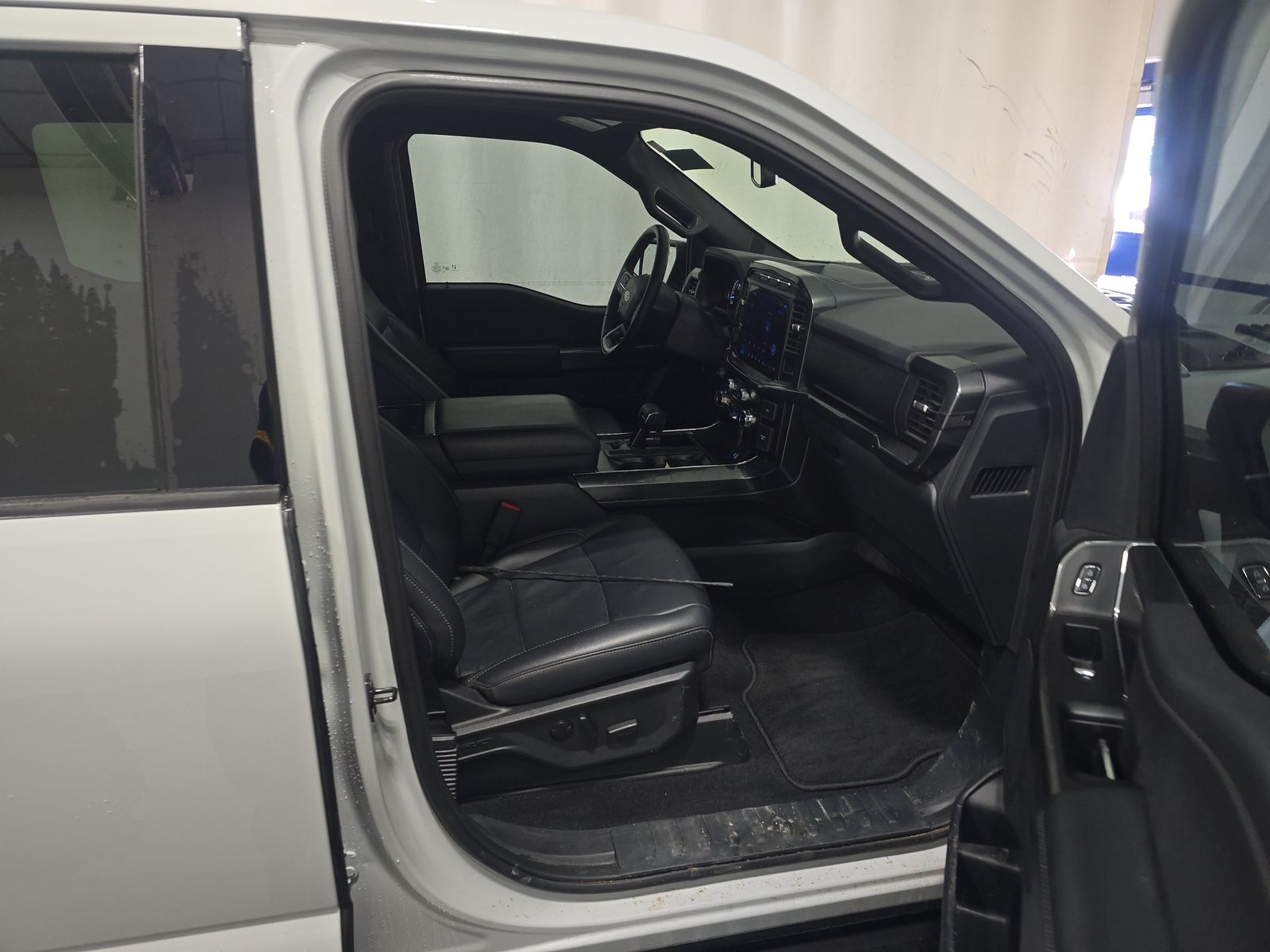 2023 Ford F-150 Hybrid XLT AWD