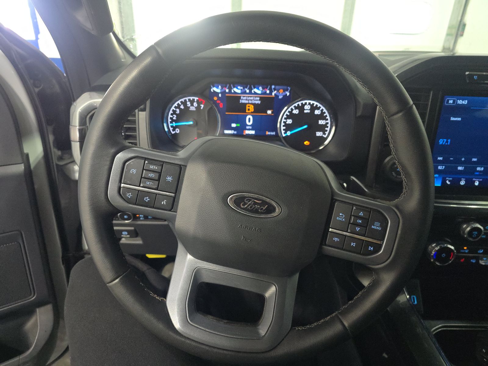 2023 Ford F-150 Hybrid XLT AWD