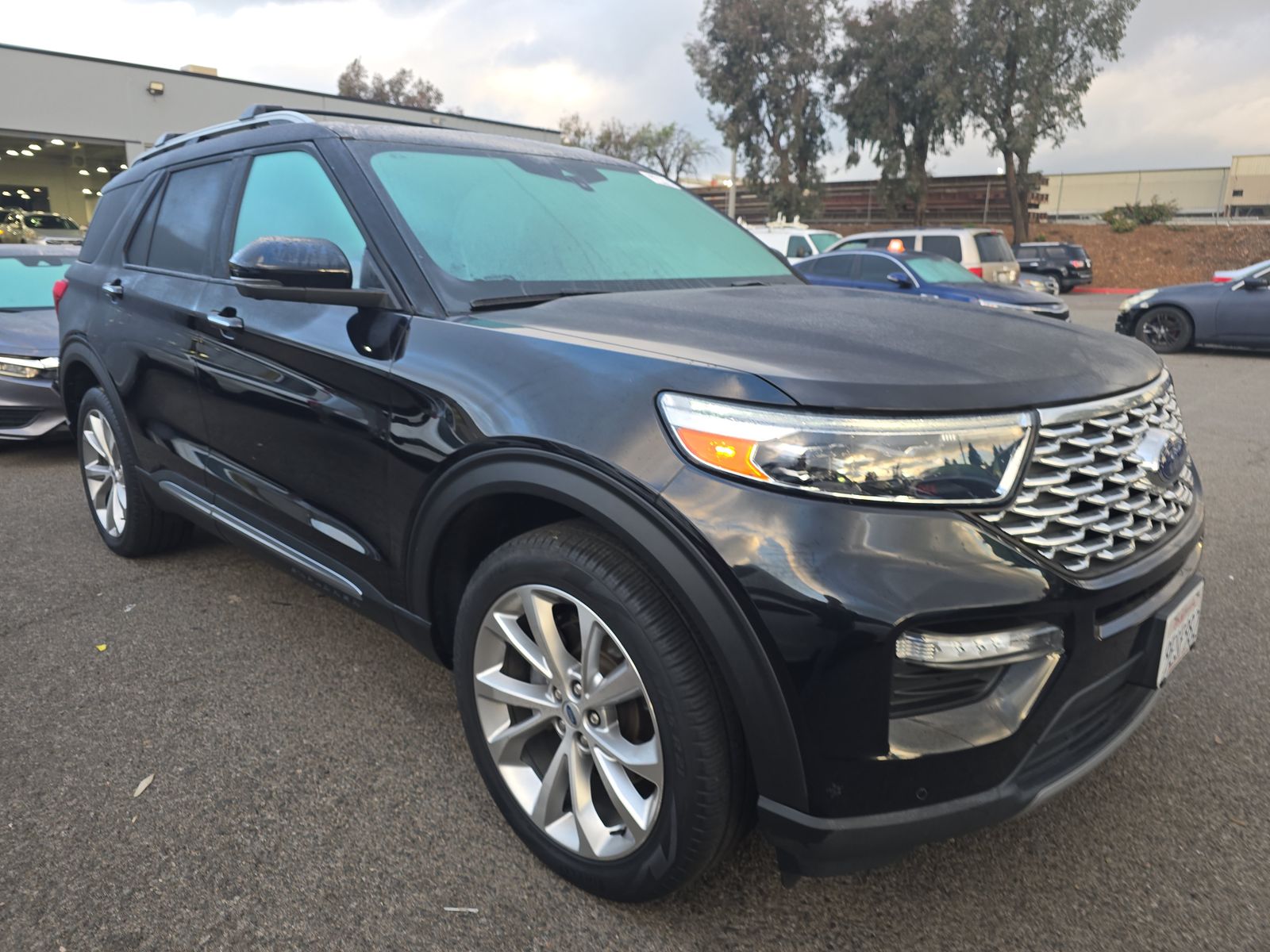 2023 Ford Explorer Hybrid Platinum AWD