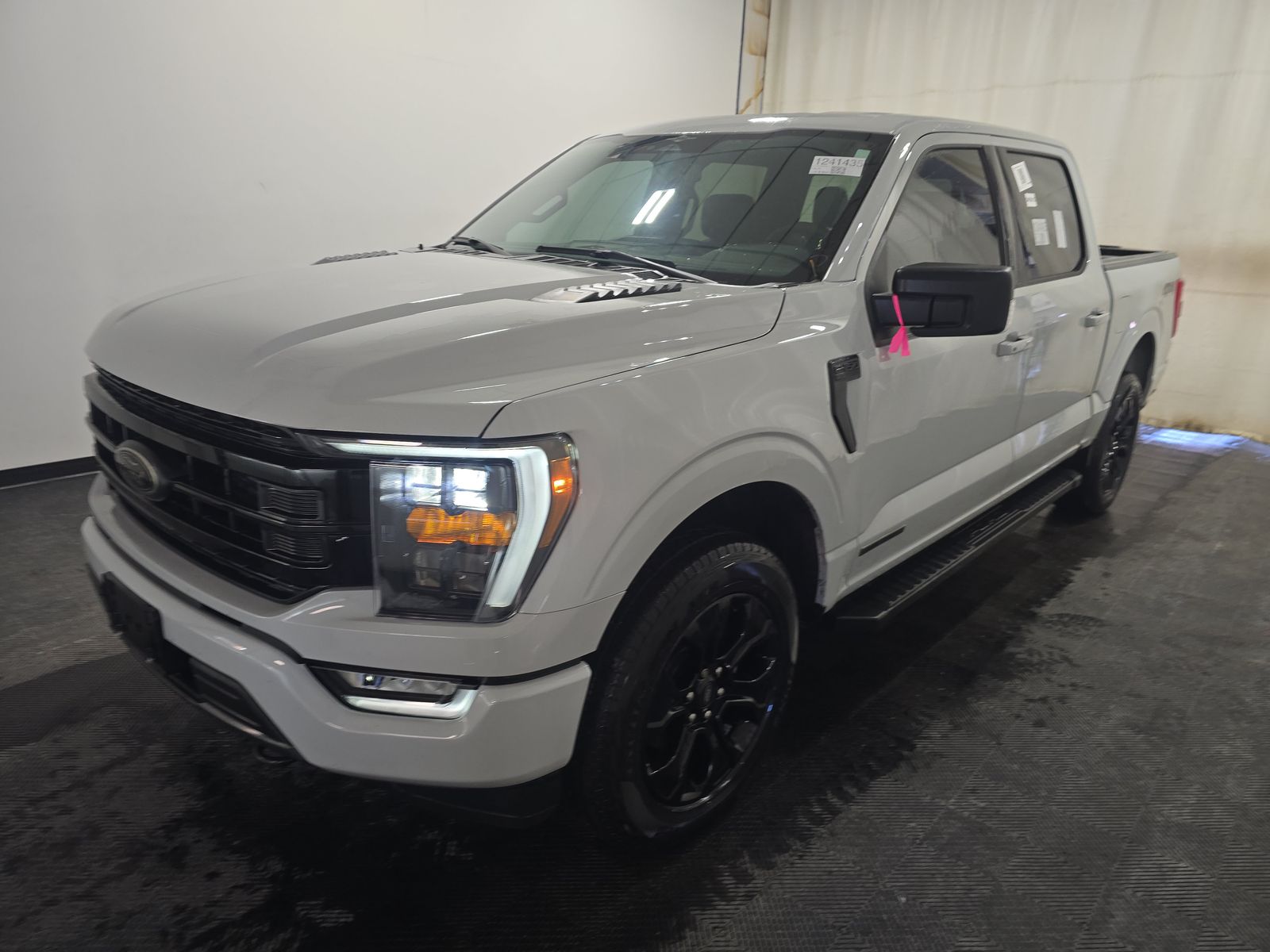 2023 Ford F-150 Hybrid XLT AWD