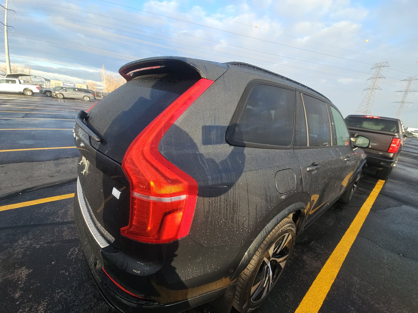 2022 Volvo XC90 Recharge T8 R-Design AWD