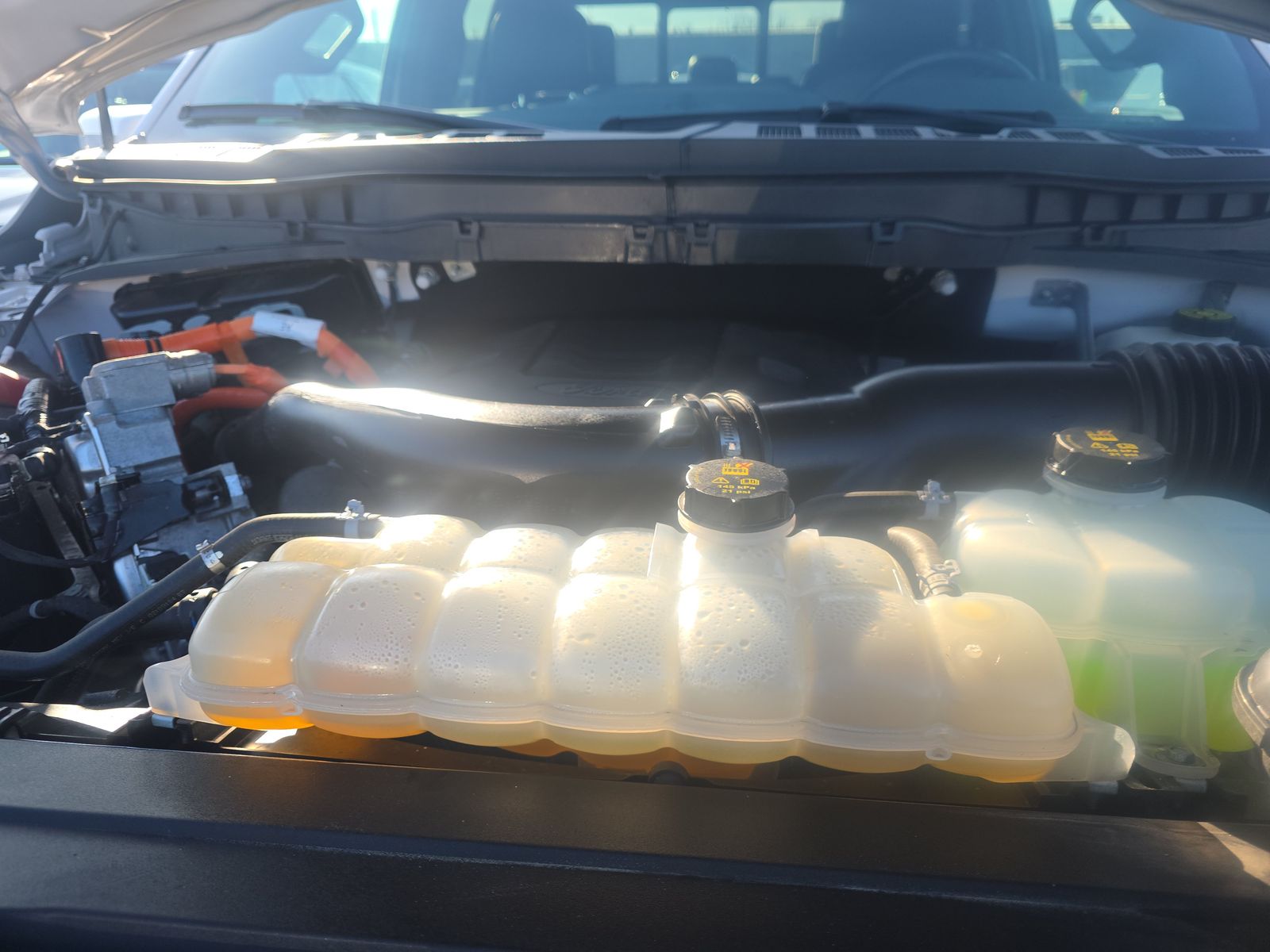 2023 Ford F-150 Hybrid Lariat AWD