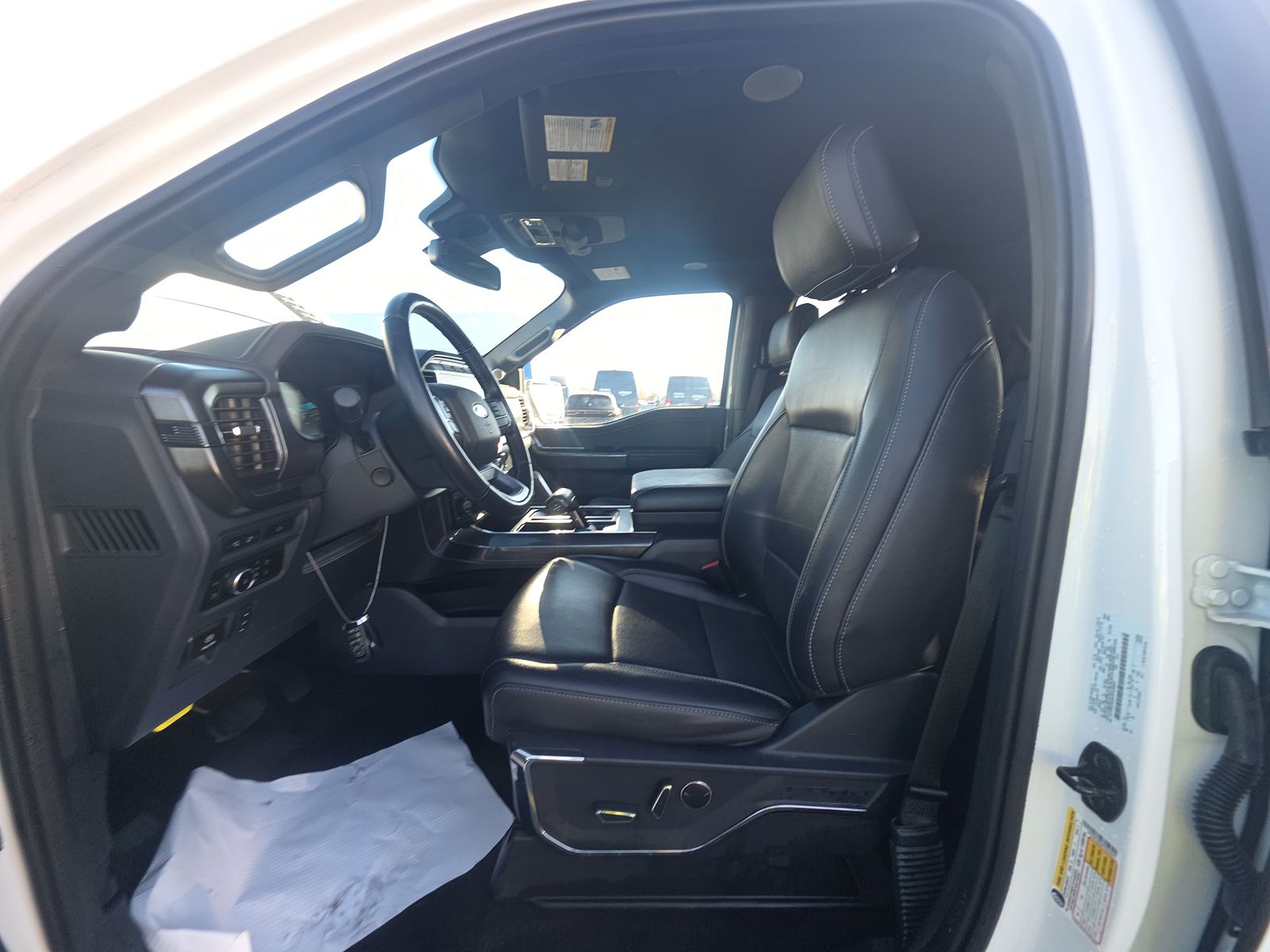 2023 Ford F-150 Hybrid Lariat AWD