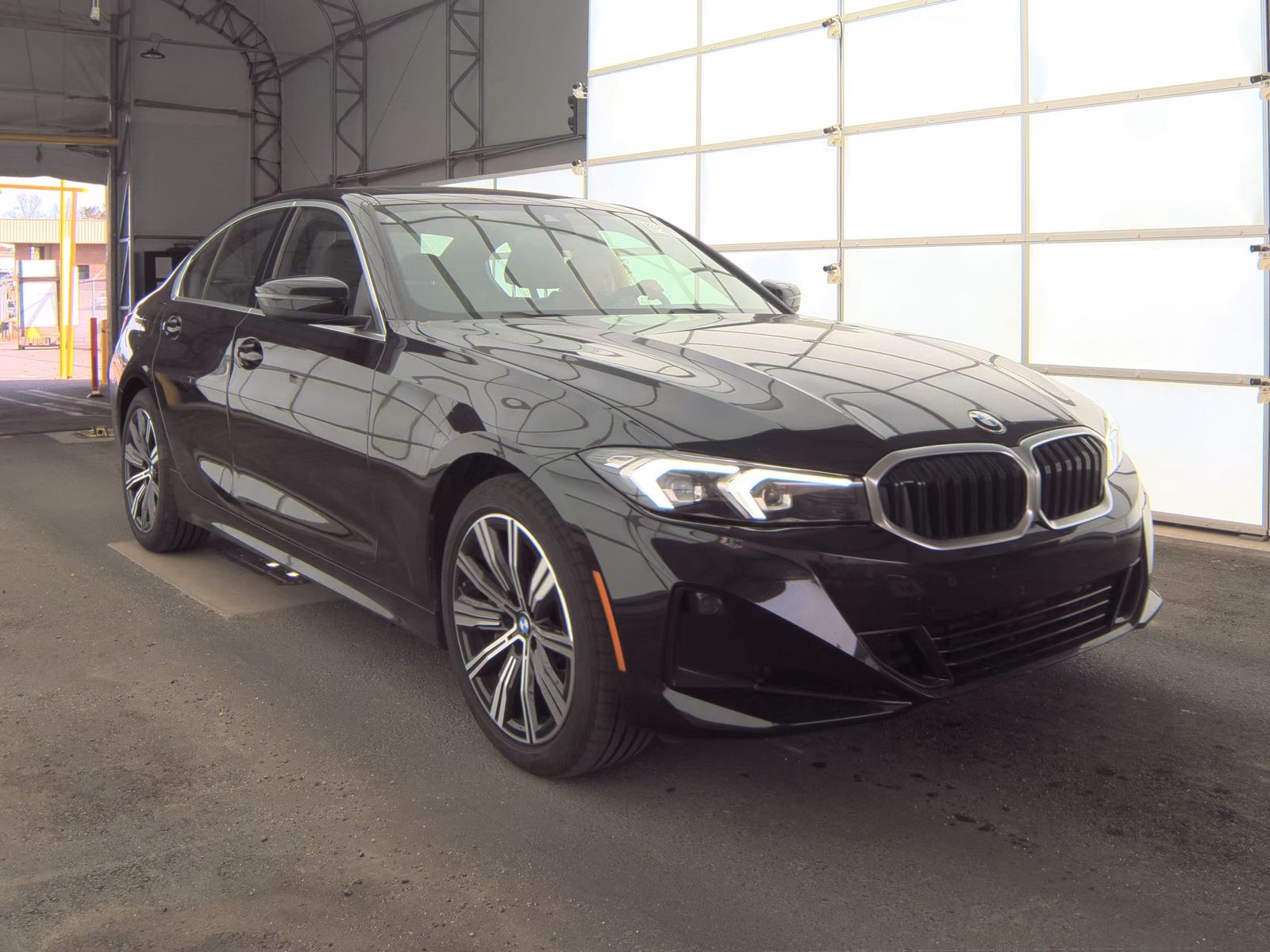 2025 BMW 3 Series 330i xDrive AWD