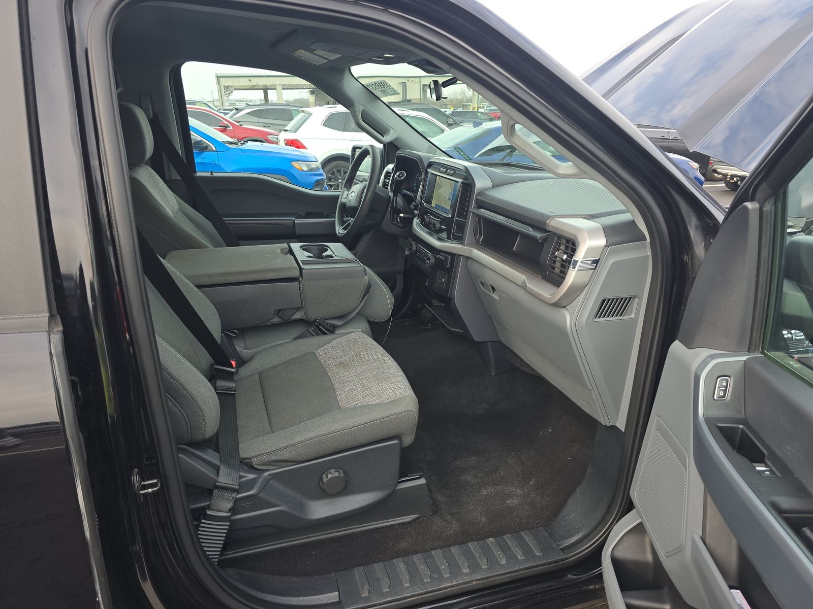 2023 Ford F-150 XLT RWD