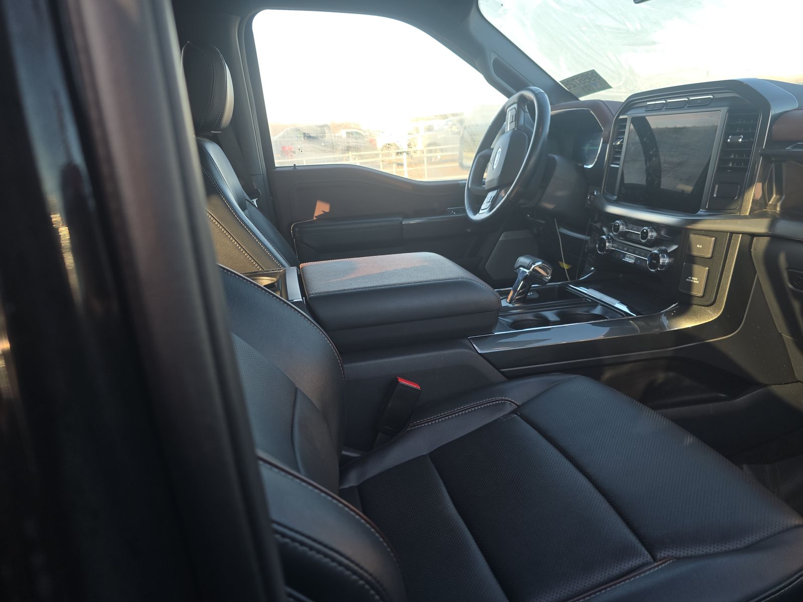 2023 Ford F-150 Lariat AWD