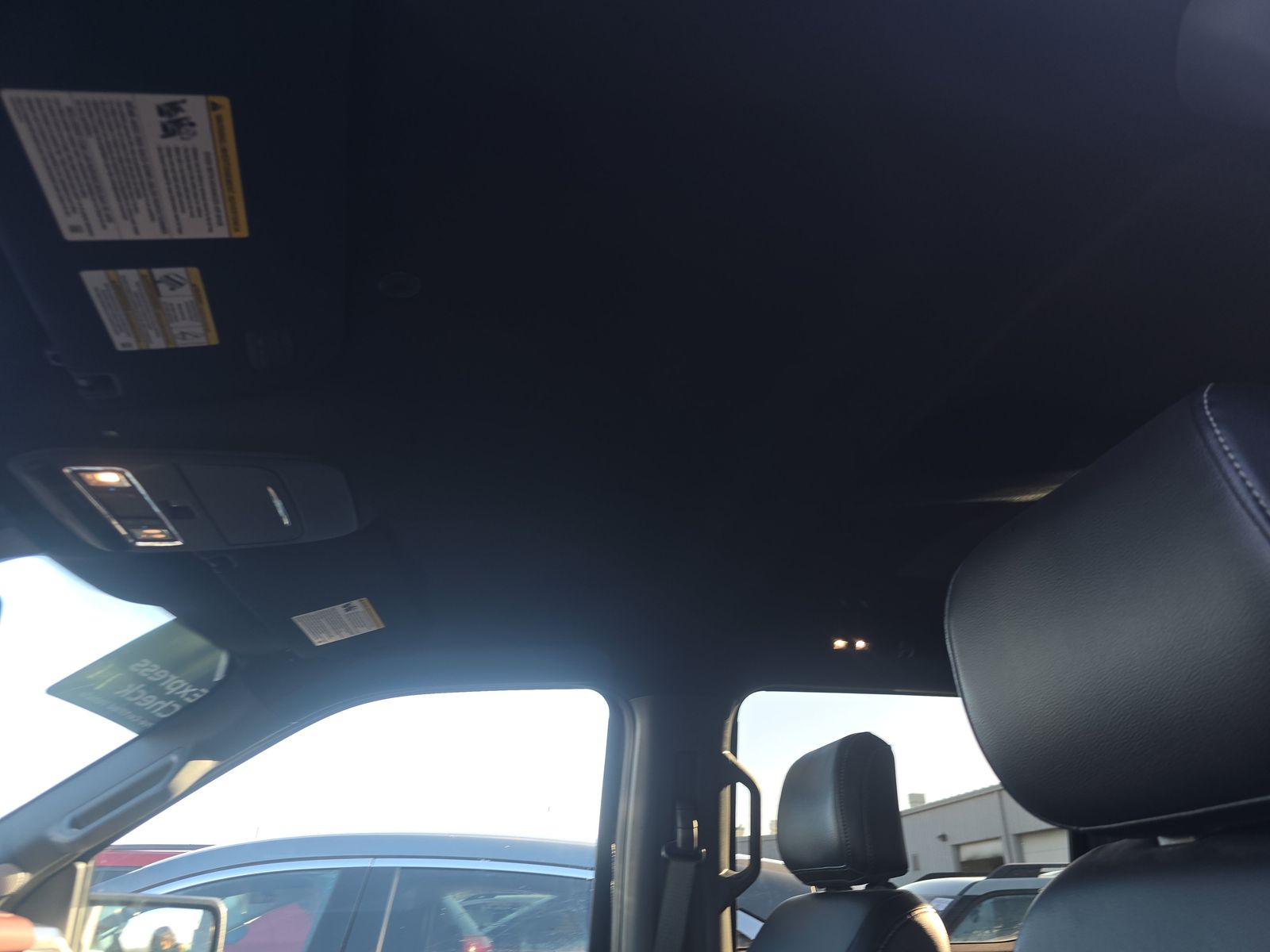 2023 Ford F-150 Lariat AWD