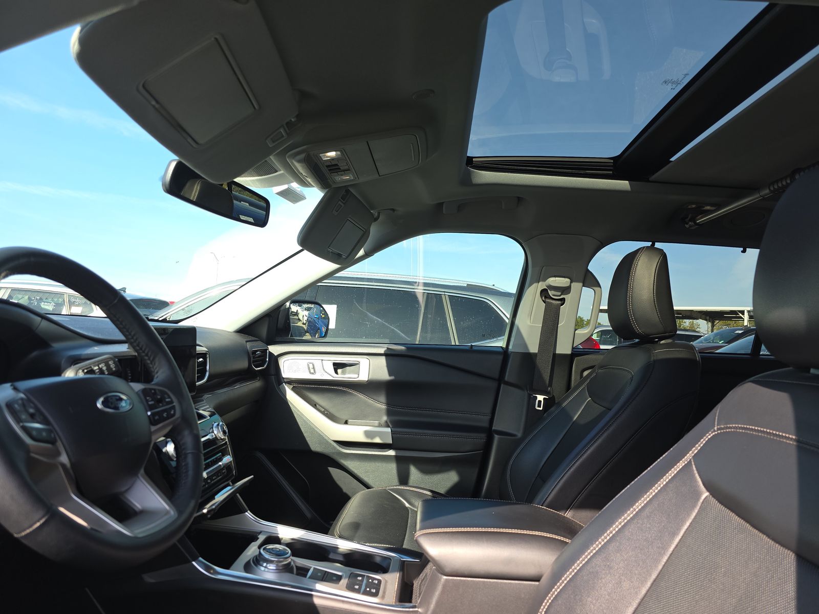 2023 Ford Explorer Limited RWD