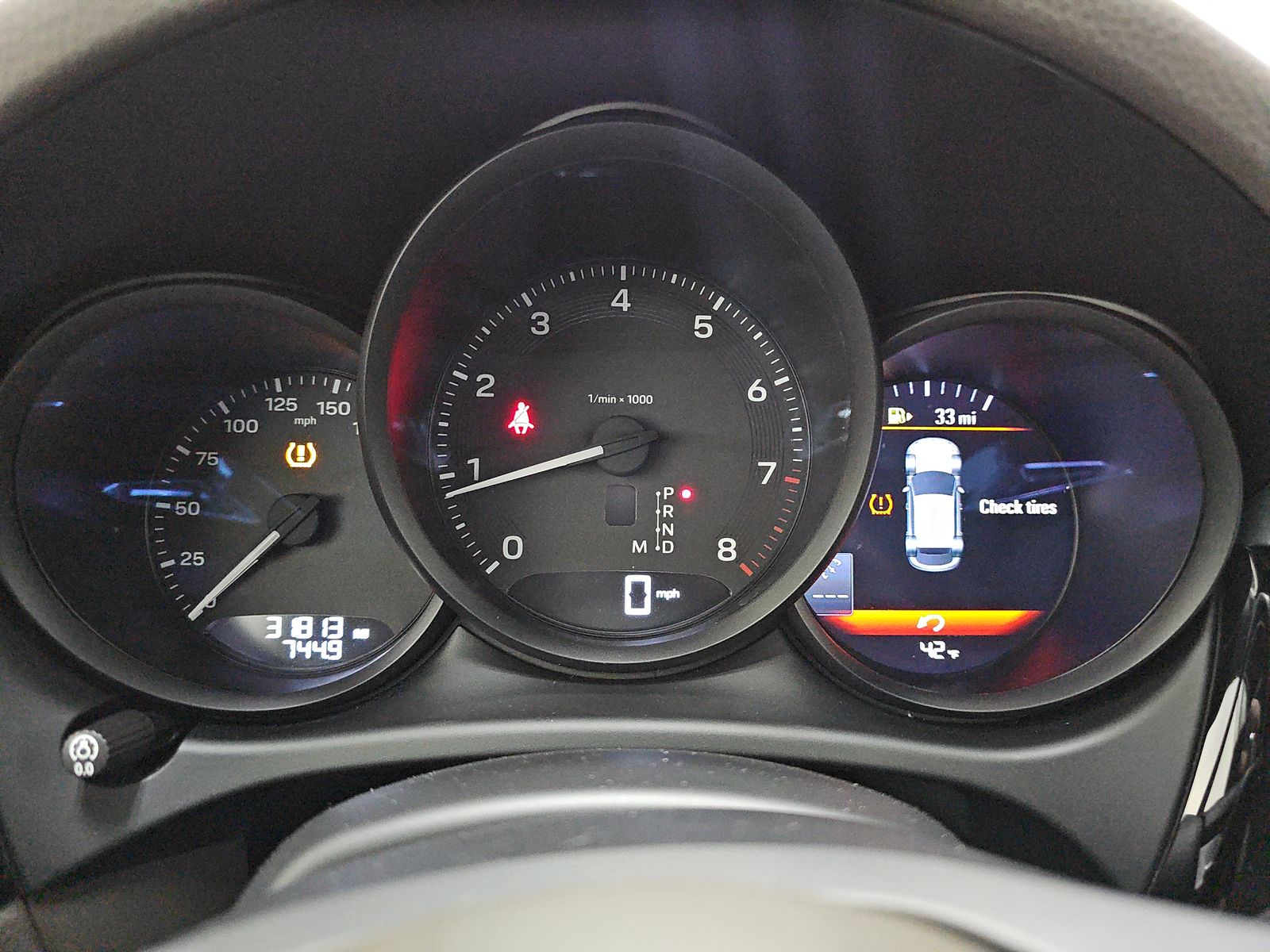 2022 Porsche Macan Base AWD