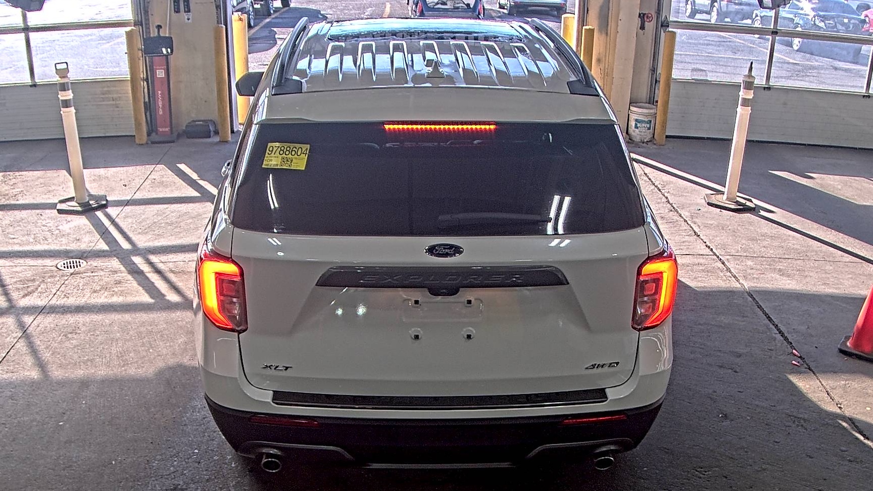 2023 Ford Explorer XLT AWD