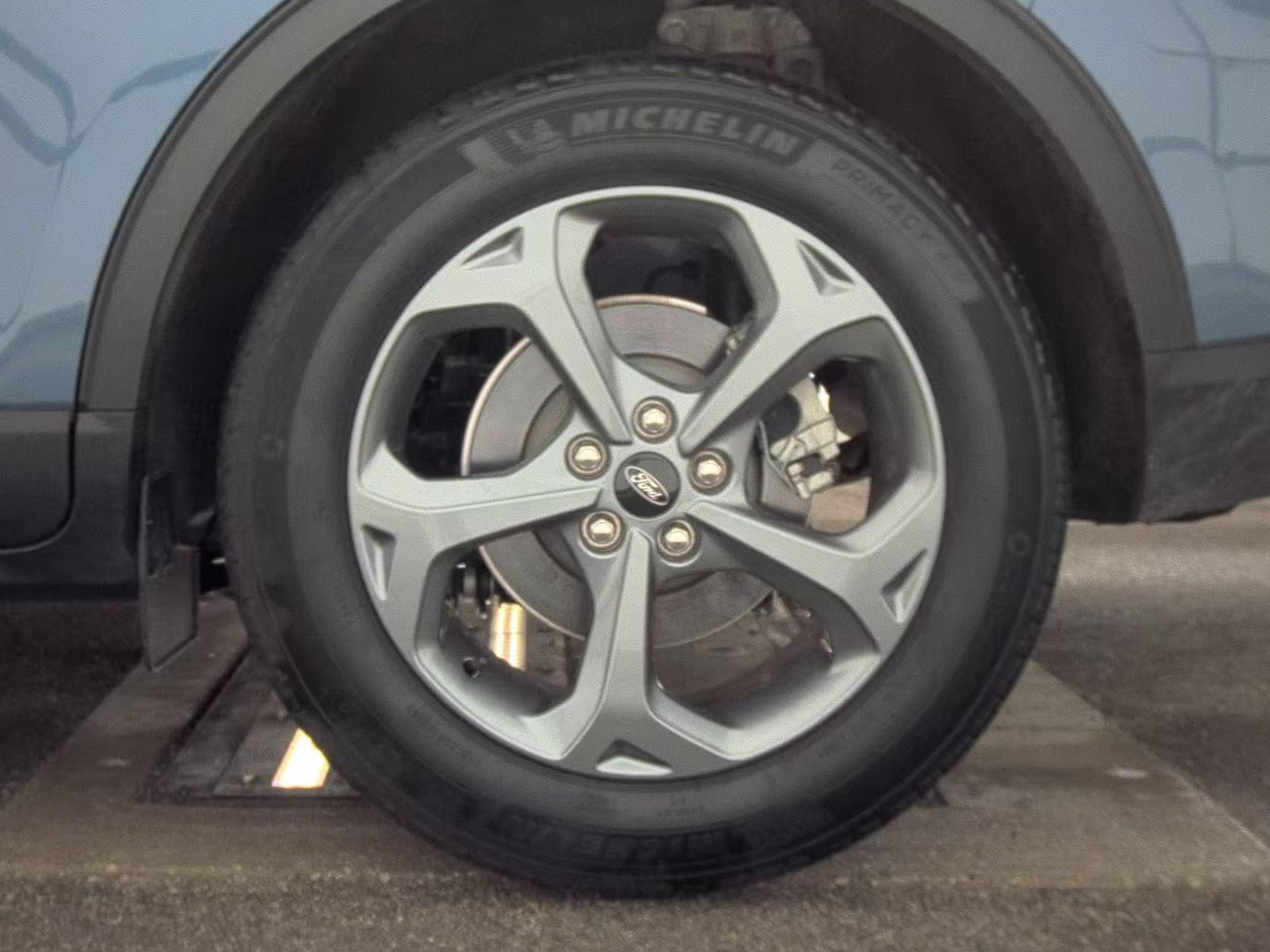 2025 Ford Escape ST-Line FWD