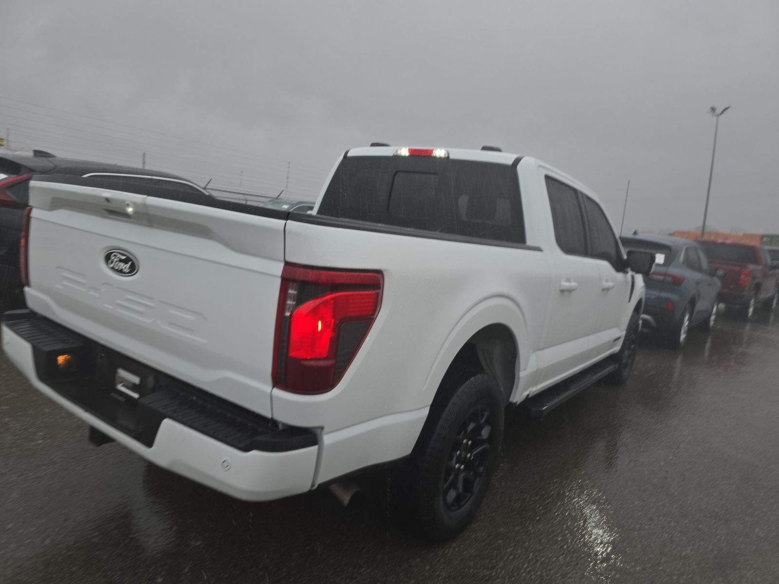 2024 Ford F-150 Hybrid XLT AWD