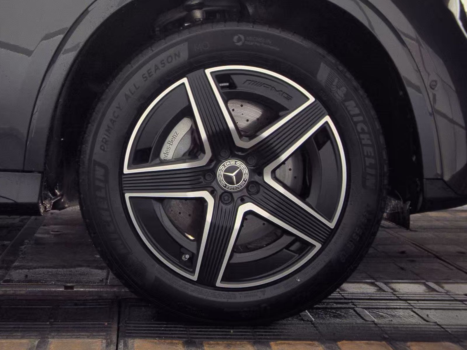 2024 Mercedes-Benz GLC GLC 300 AWD