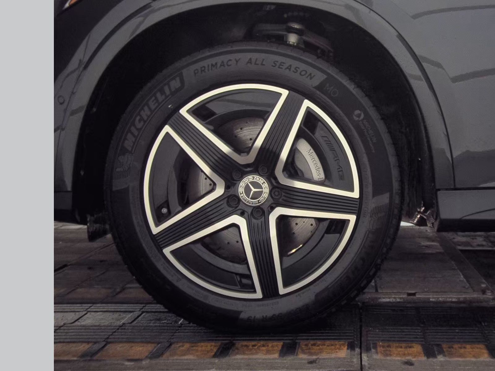 2024 Mercedes-Benz GLC GLC 300 AWD