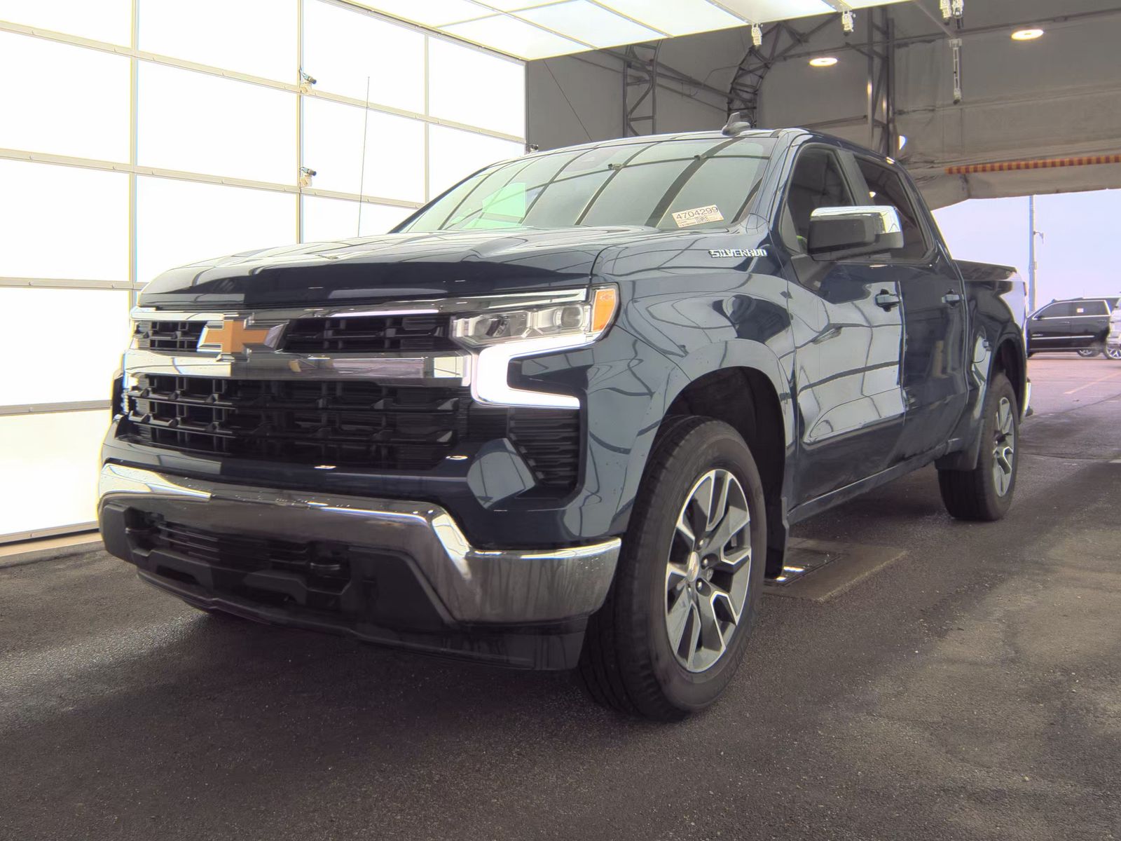 2023 Chevrolet Silverado 1500 LT AWD