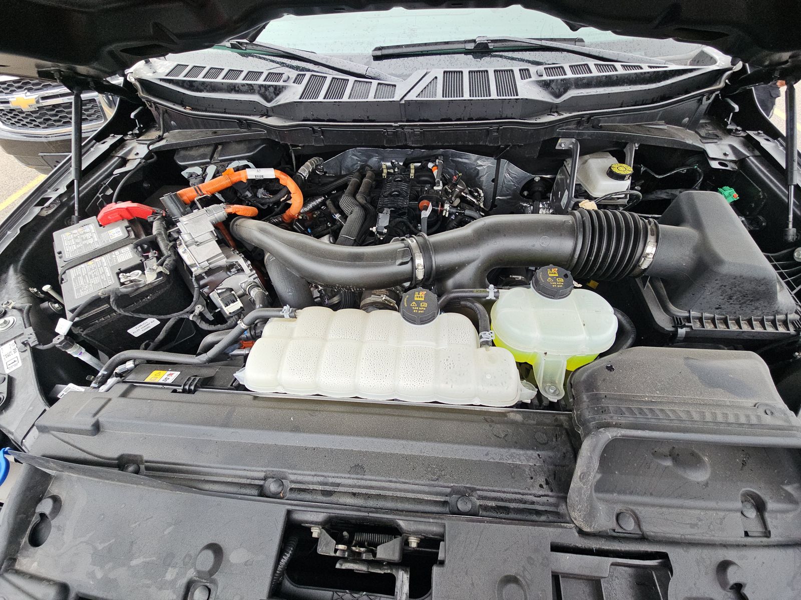 2025 Ford F-150 Hybrid XLT AWD