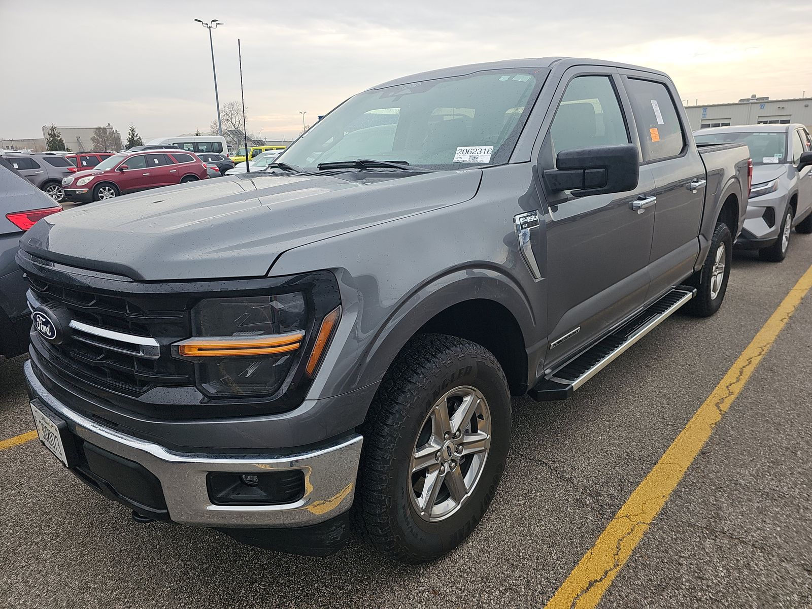 2025 Ford F-150 Hybrid XLT AWD