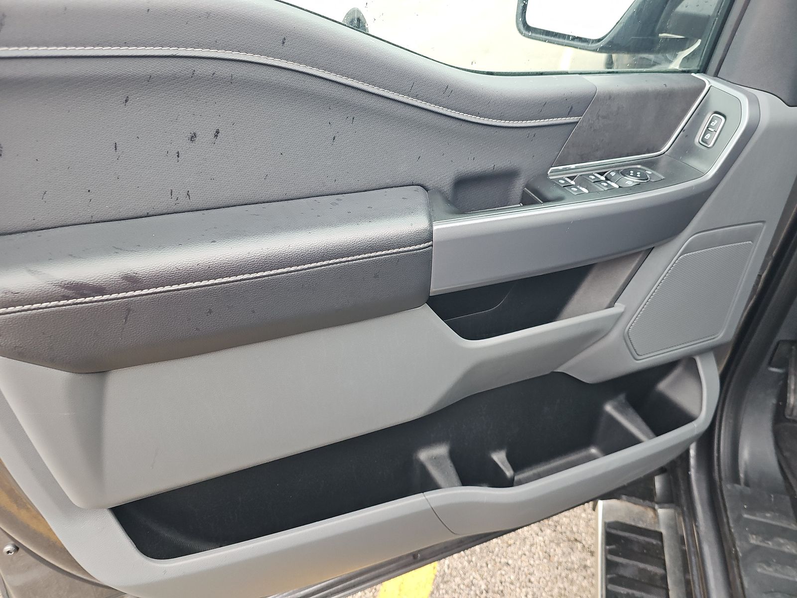 2025 Ford F-150 Hybrid XLT AWD