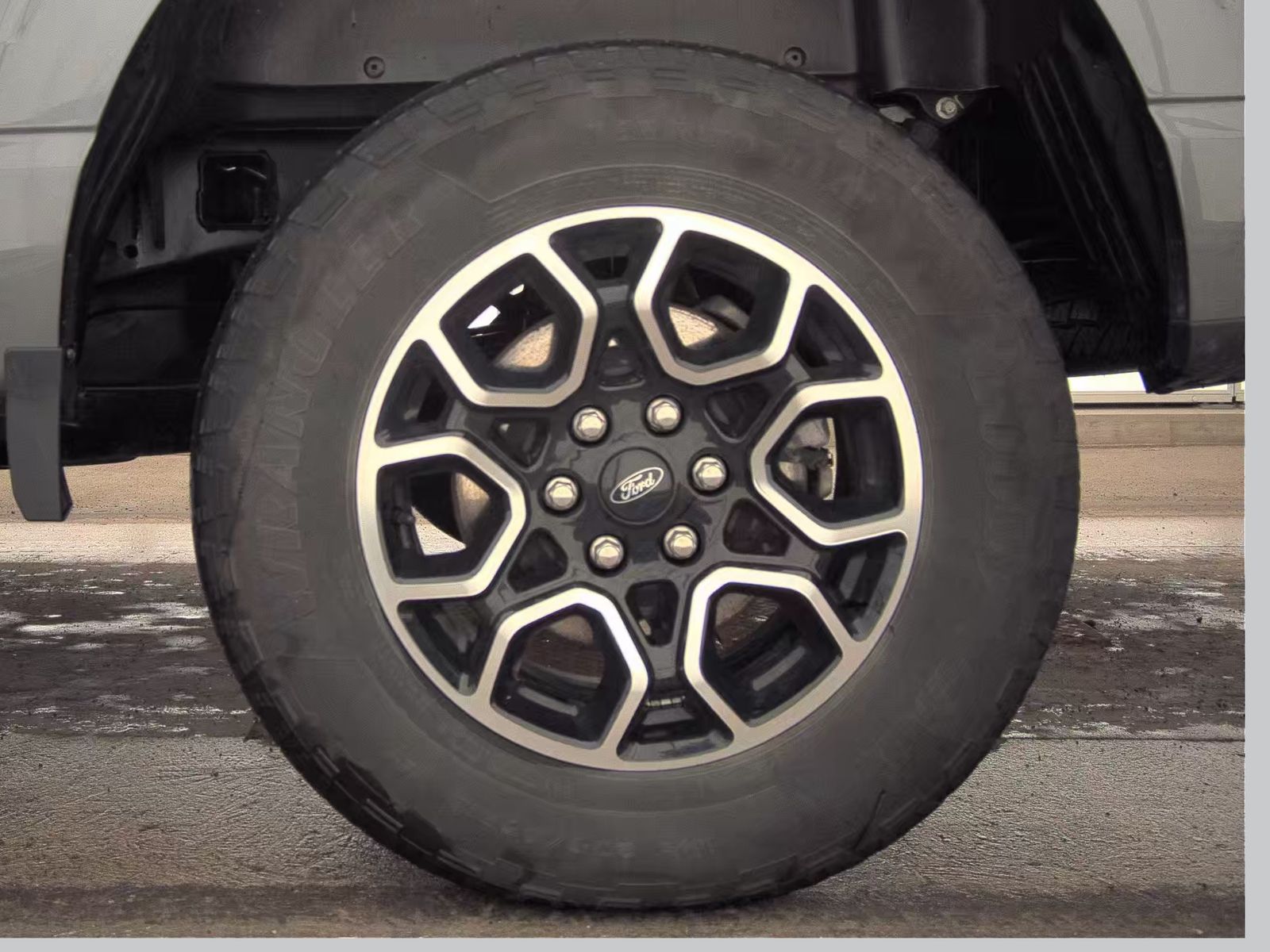 2023 Ford F-150 XLT AWD