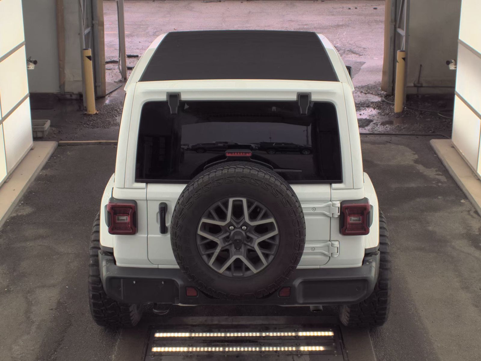 2024 Jeep Wrangler Sahara AWD