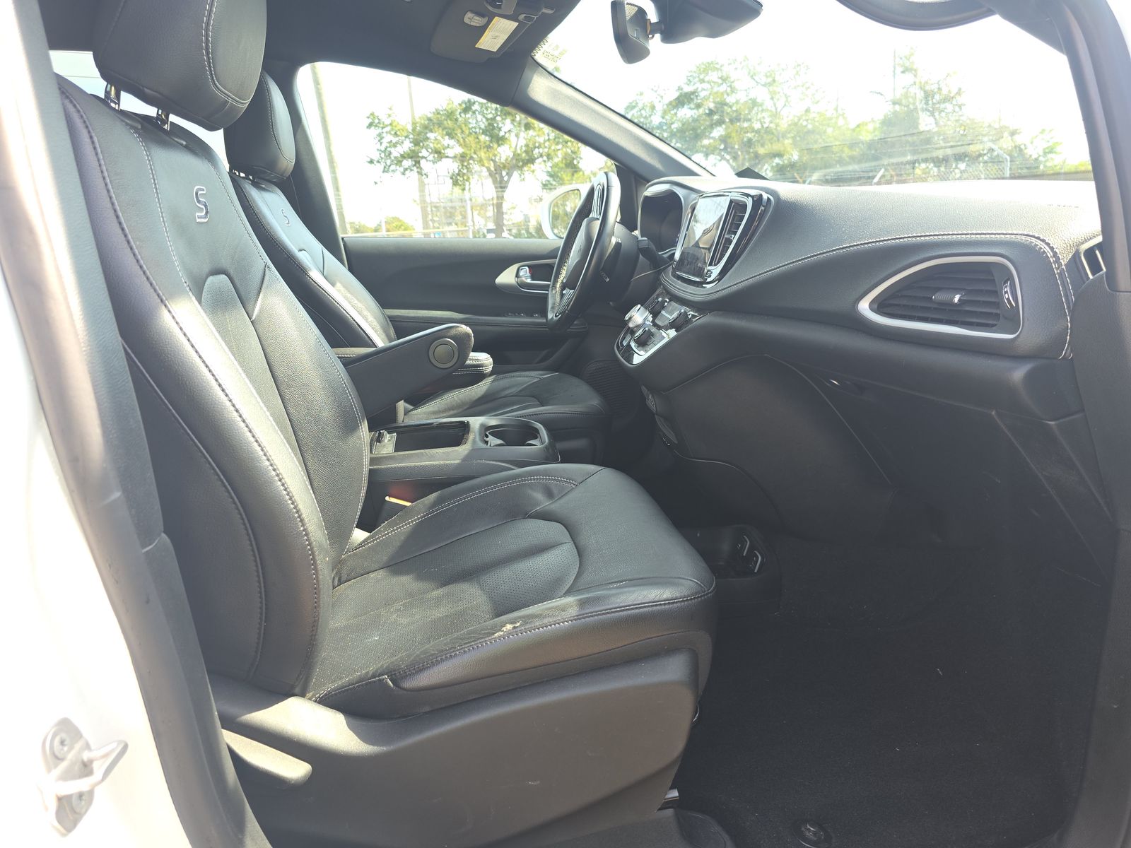 2021 Chrysler Pacifica Touring L FWD