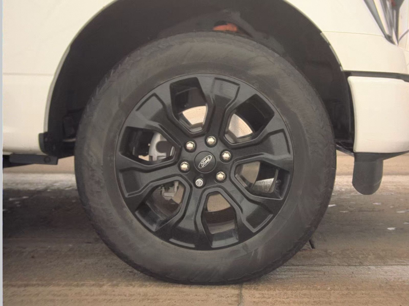 2023 Ford F-150 Hybrid Lariat AWD