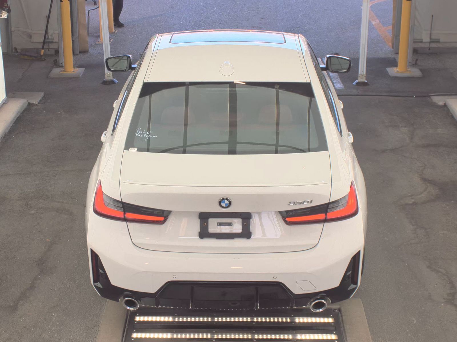 2025 BMW 3 Series 330i RWD