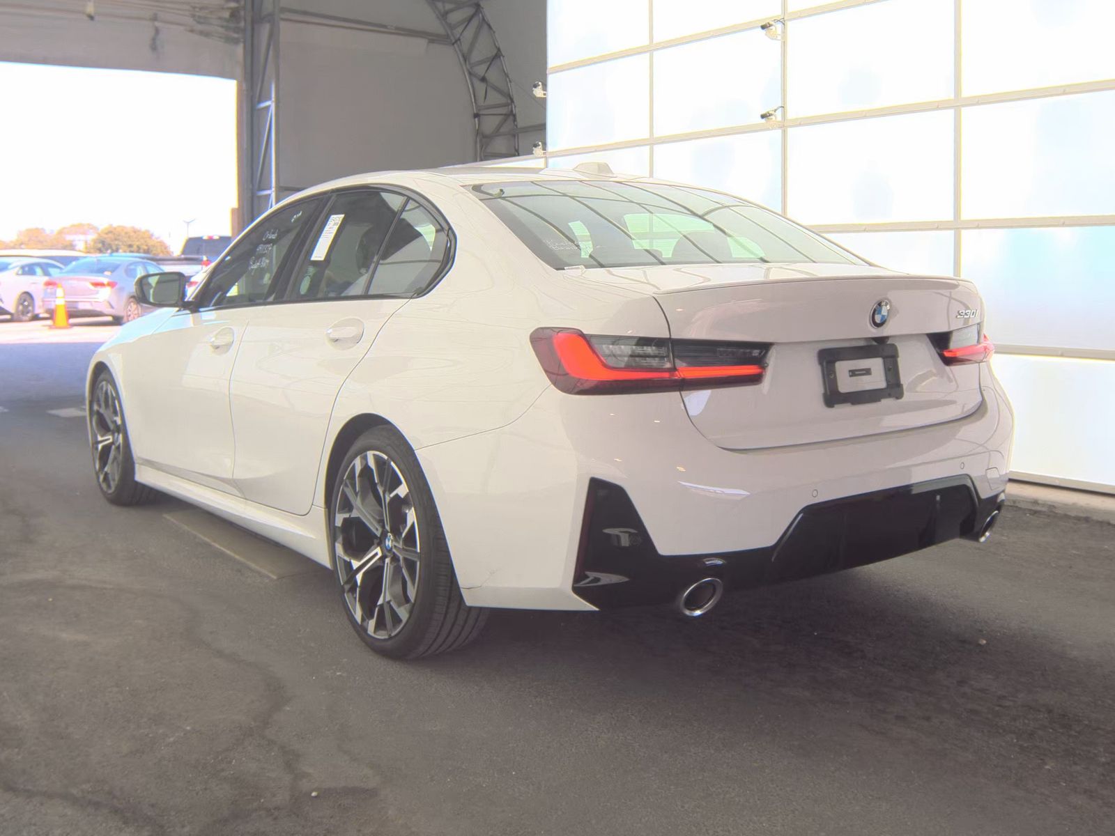 2025 BMW 3 Series 330i RWD