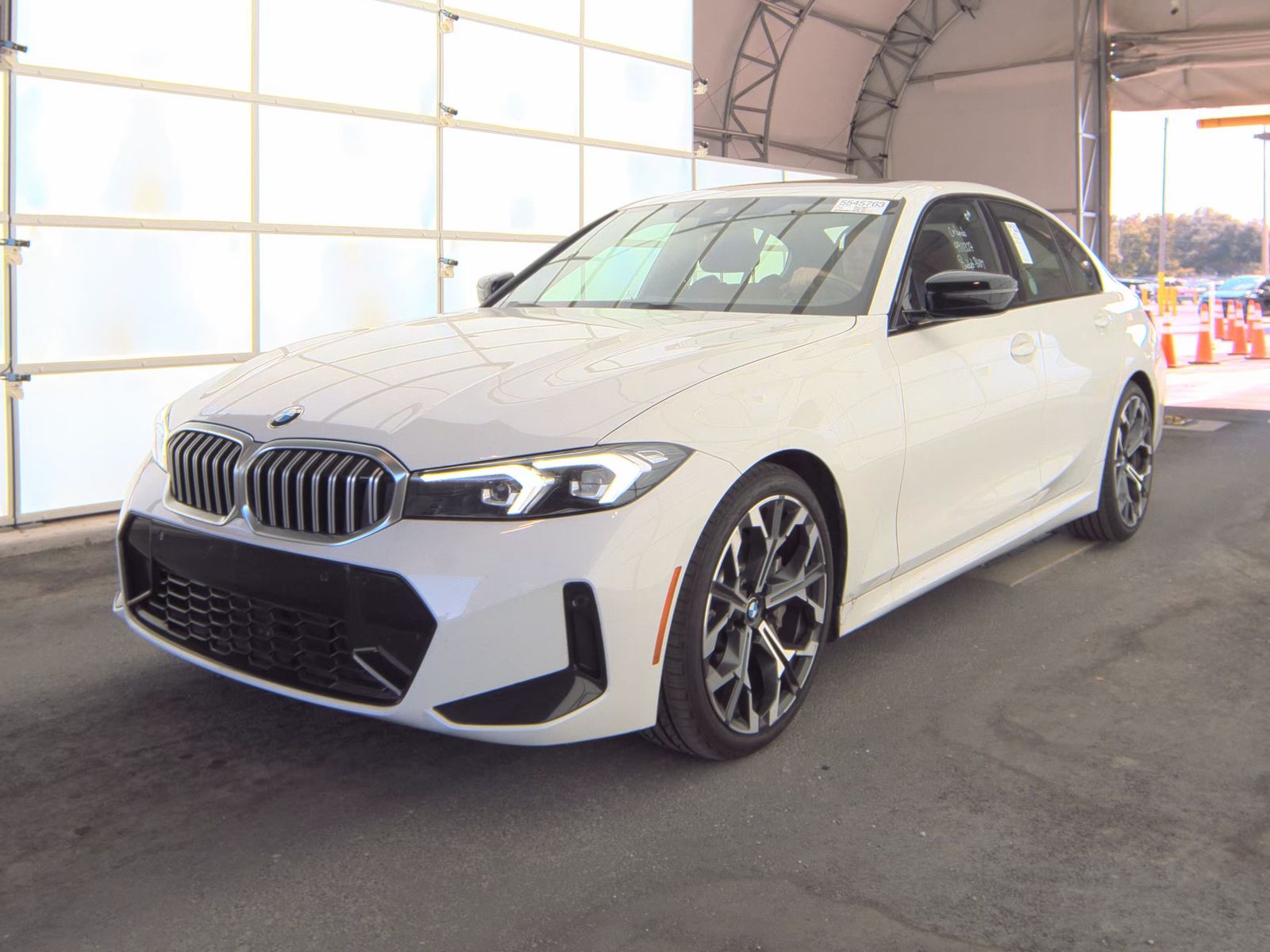 2025 BMW 3 Series 330i RWD