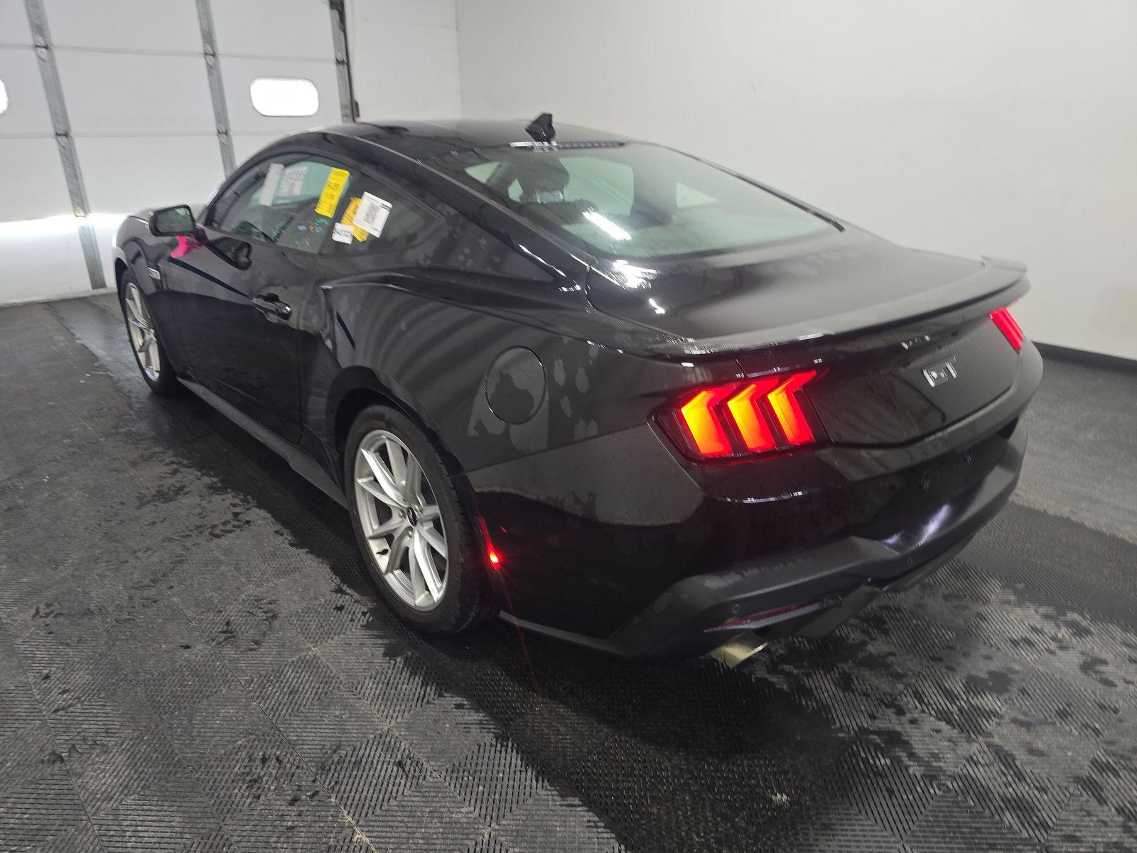 2025 Ford Mustang GT Premium RWD