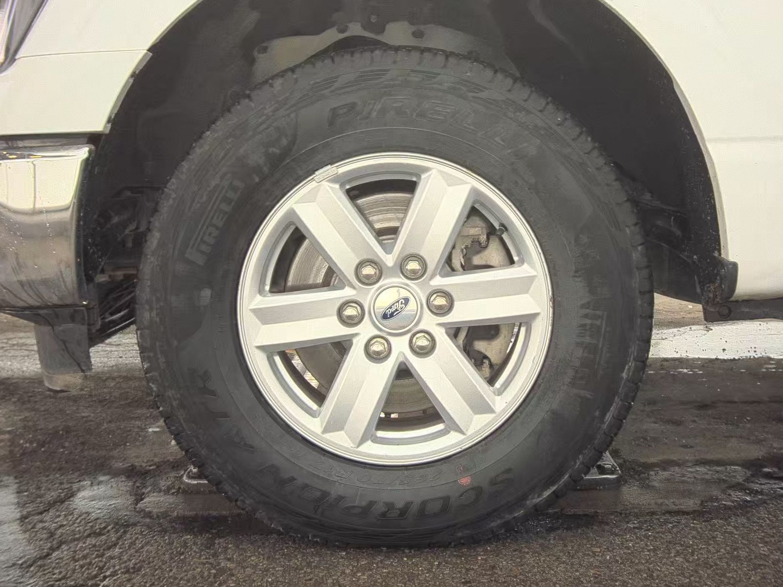 2023 Ford F-150 XLT AWD