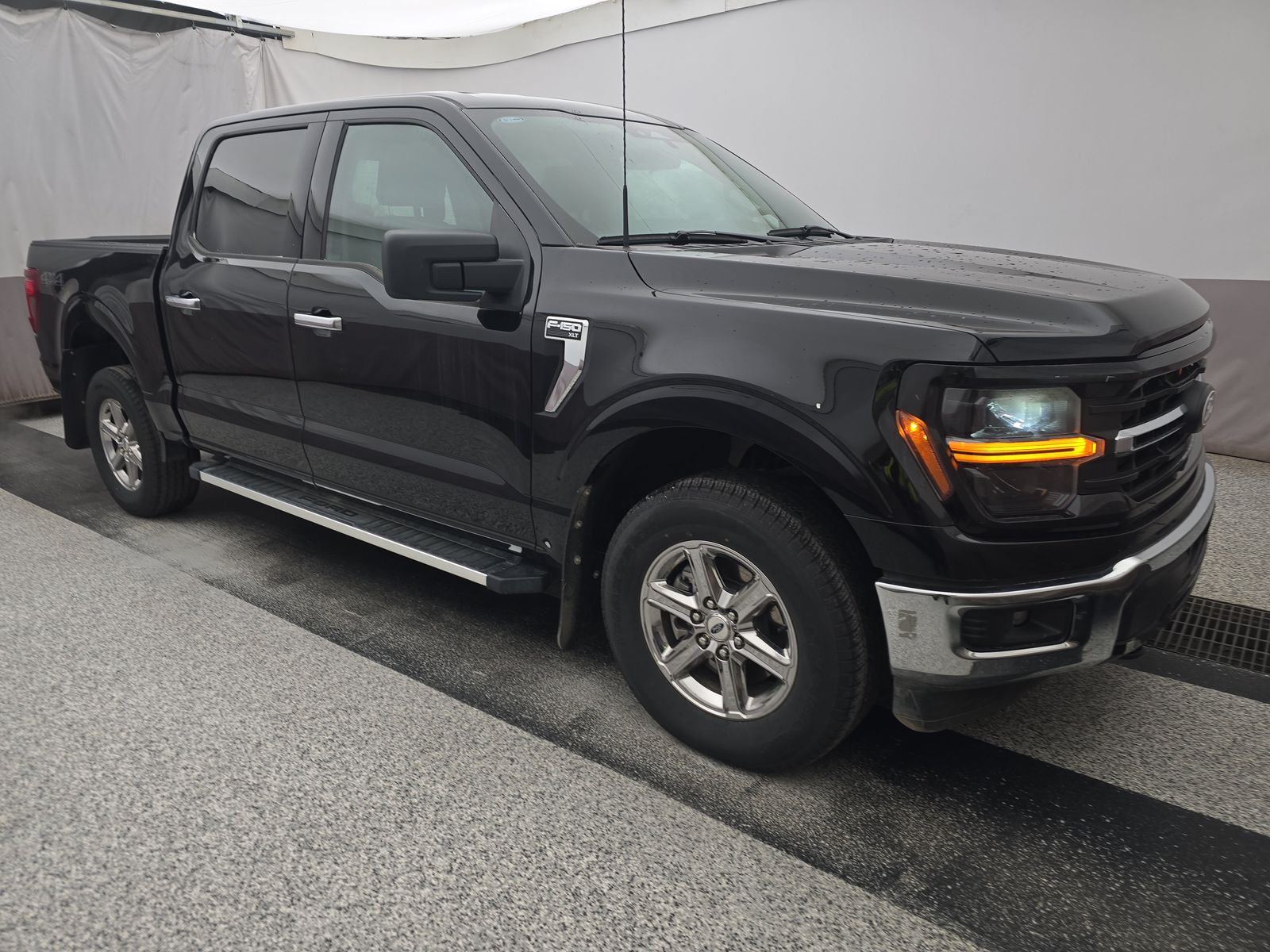 2025 Ford F-150 XLT AWD
