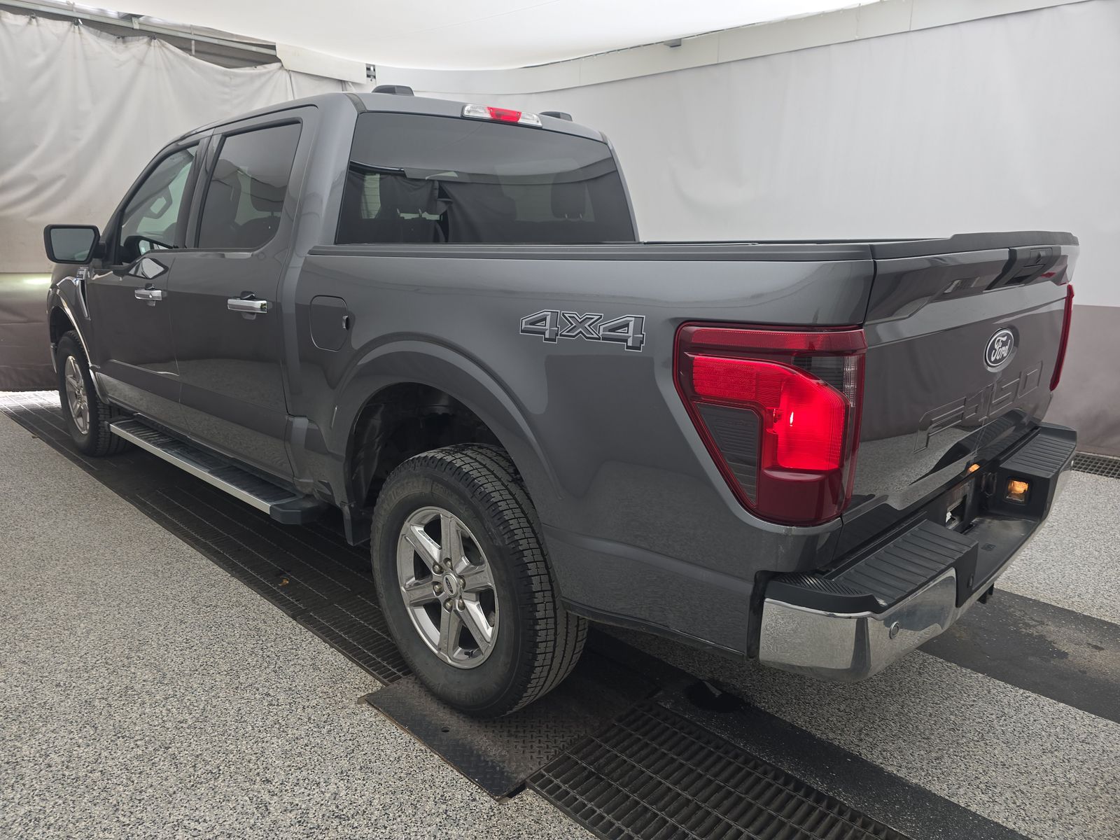 2025 Ford F-150 XLT AWD